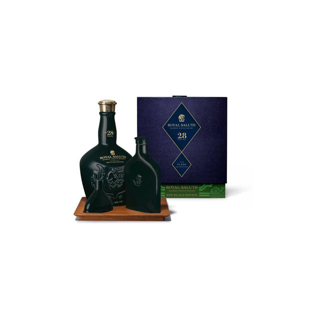 Chivas Regal 28 Years Blended Whisky 3