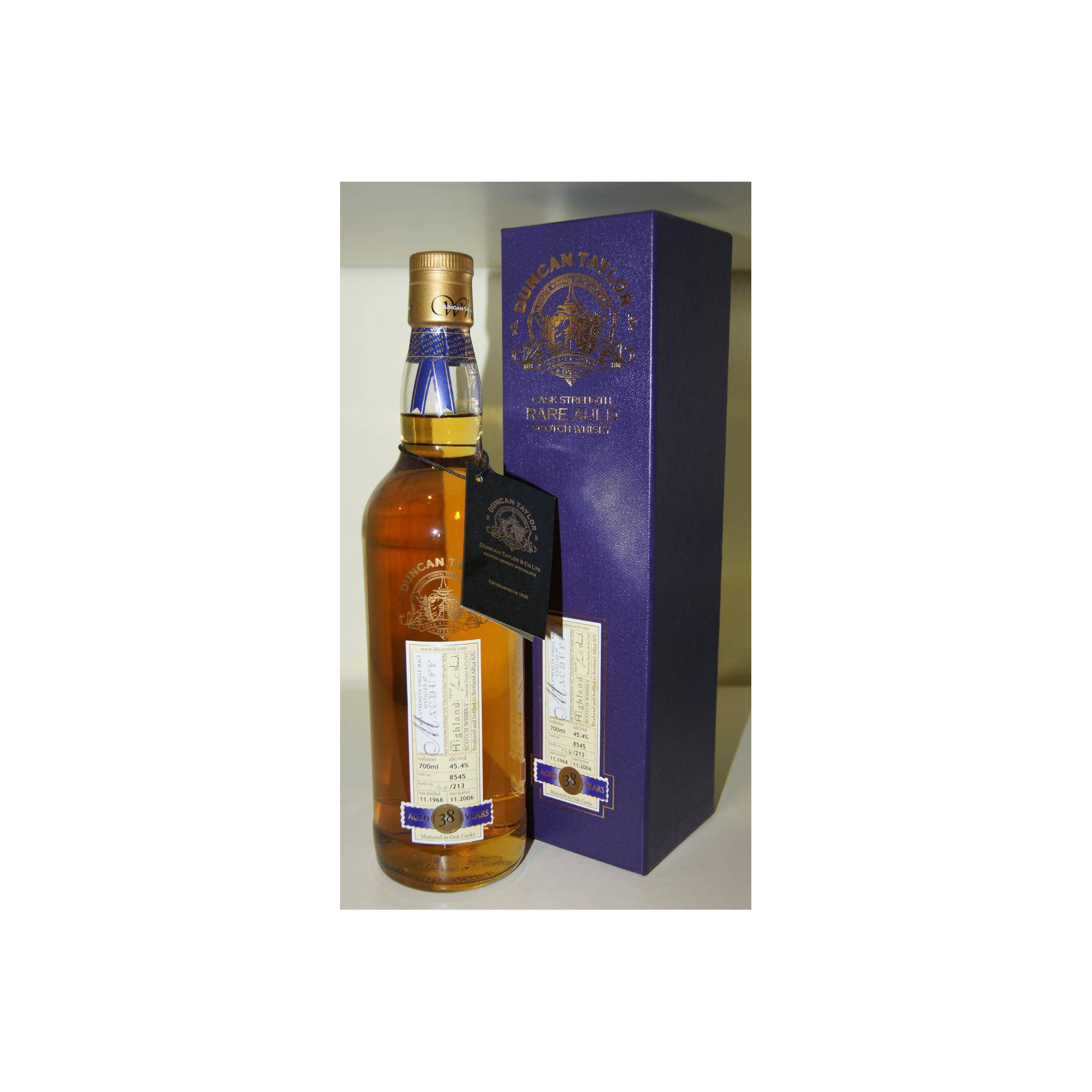 Macduff Rare Auld 1968 38 Years Single Malt Whisky 2
