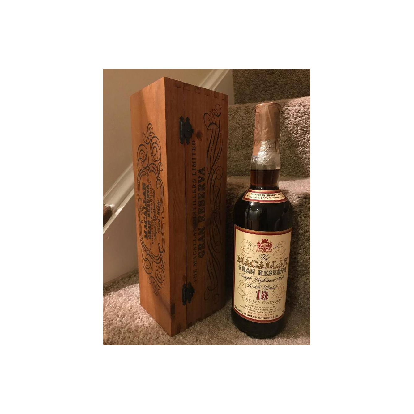 The Macallan 1979 18 Years Single Malt Whisky 3