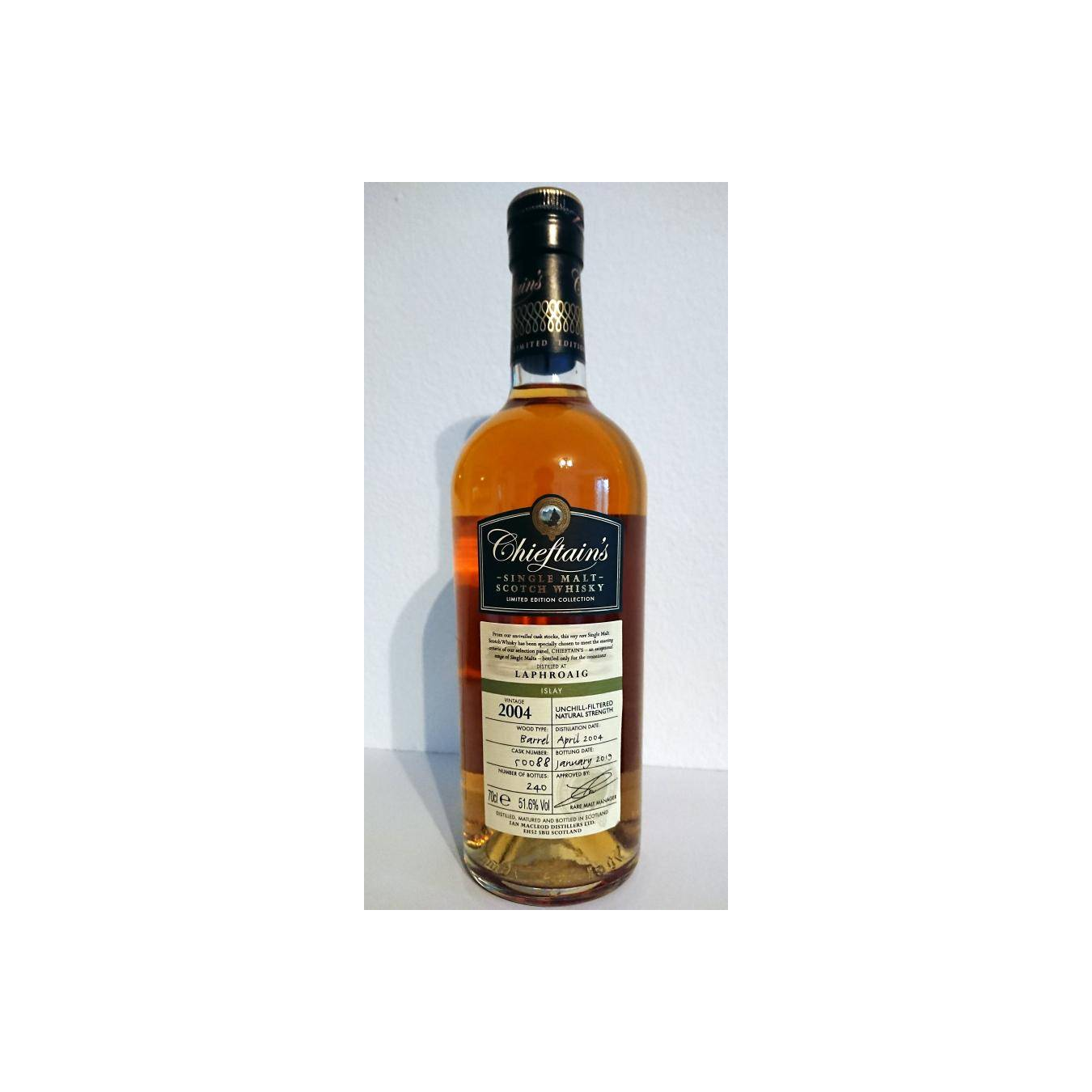 Laphroaig 2004 14 Years Single Malt Whisky 2