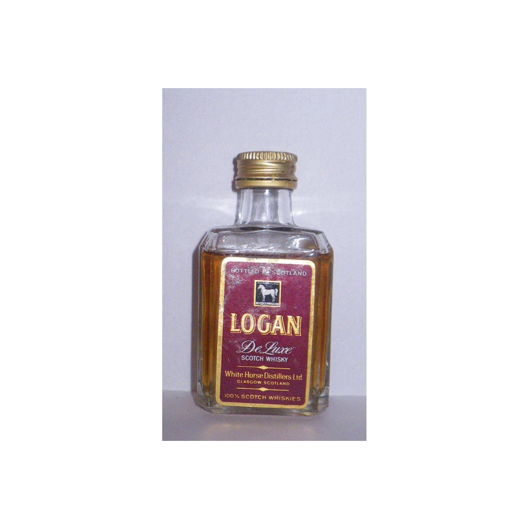 White Horse Blended Whisky 2