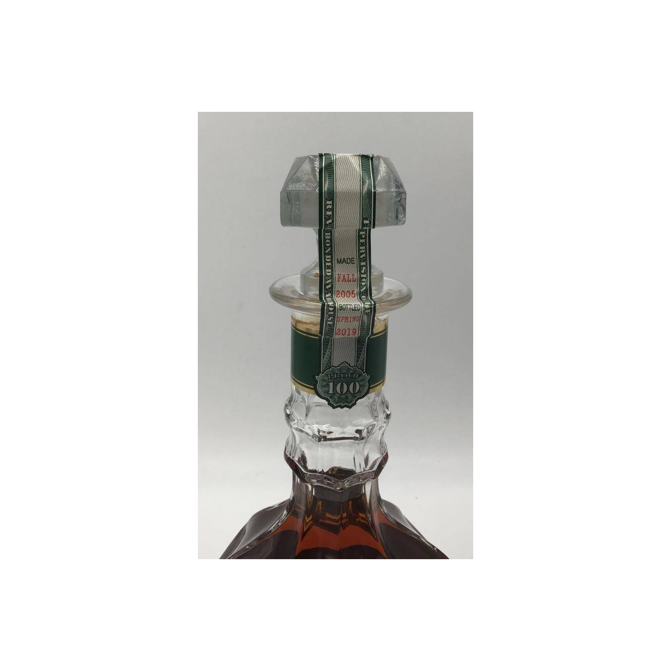 Old Fitzgerald 2005 13 Years Bourbon Whisky 3