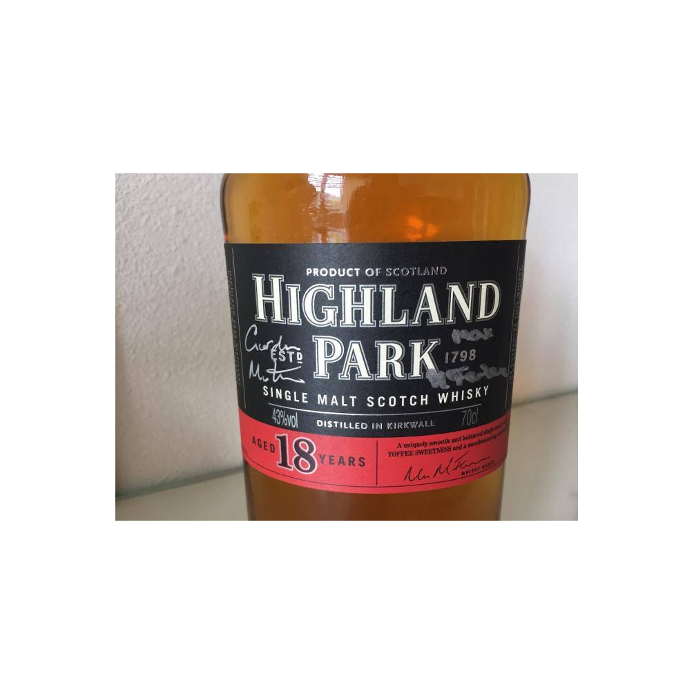 Highland Park 18 Years Single Malt Whisky 3