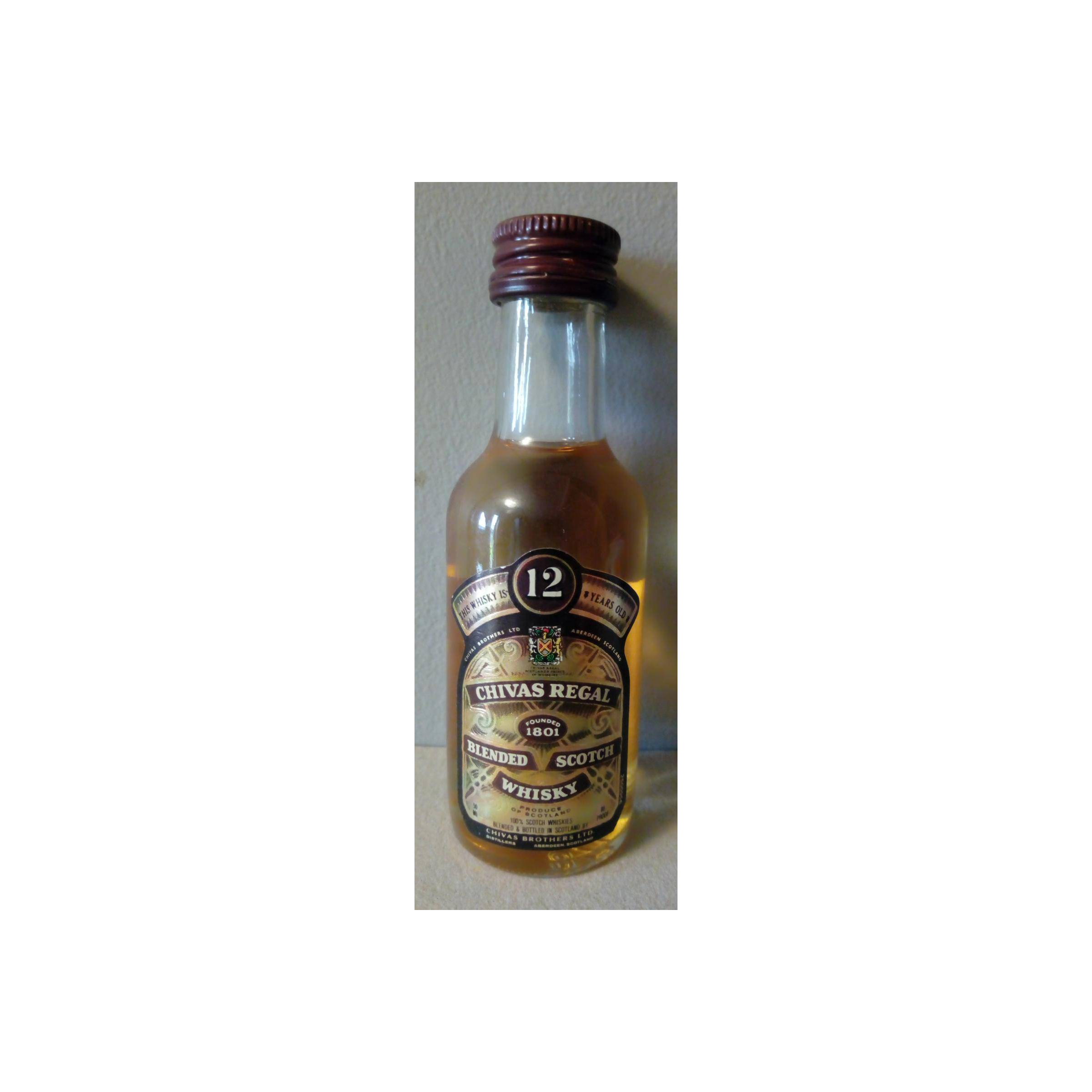 Chivas Regal Blended Scotch Whisky 12 Years Blended Whisky 2