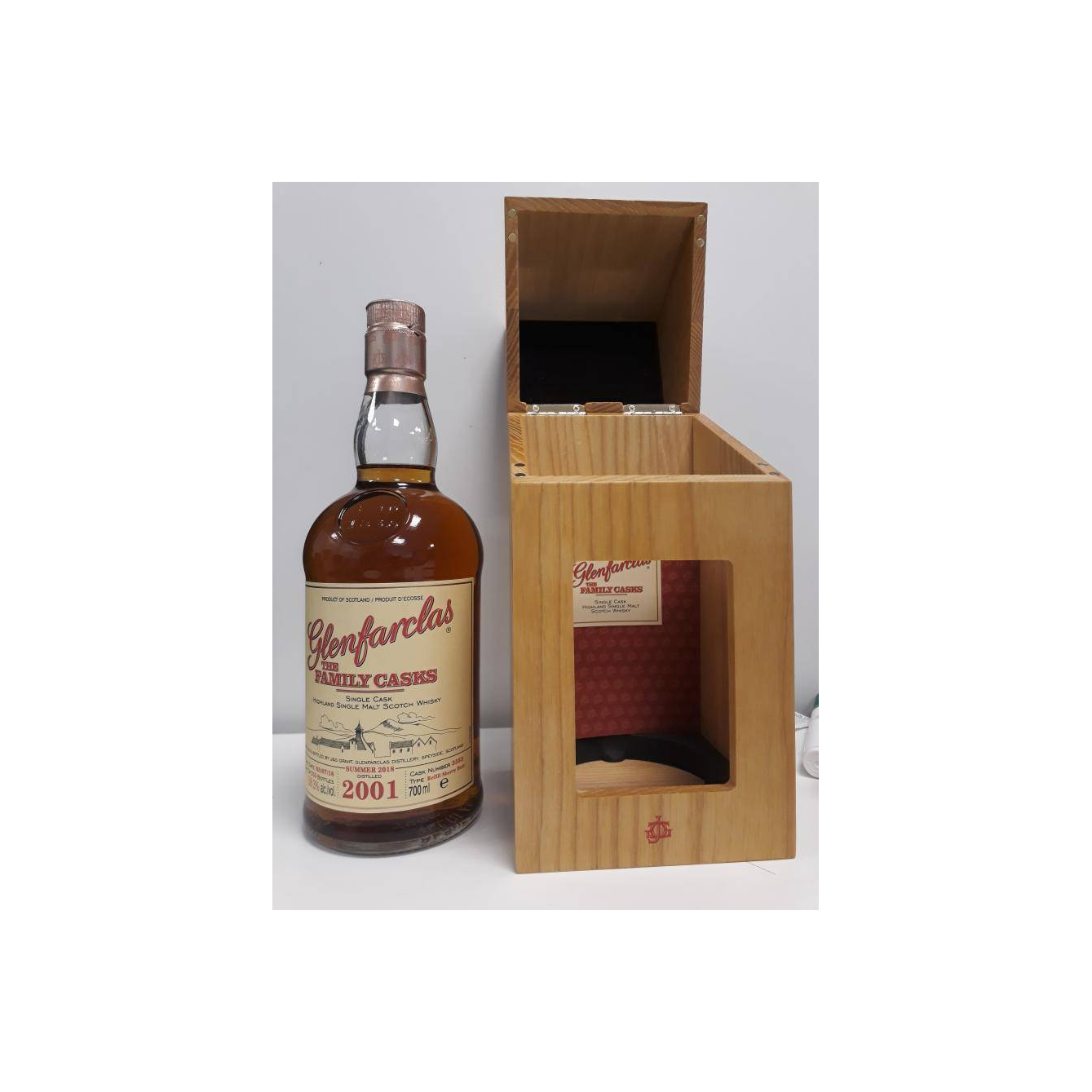 Glenfarclas 2001 17 Years Single Malt Whisky 2