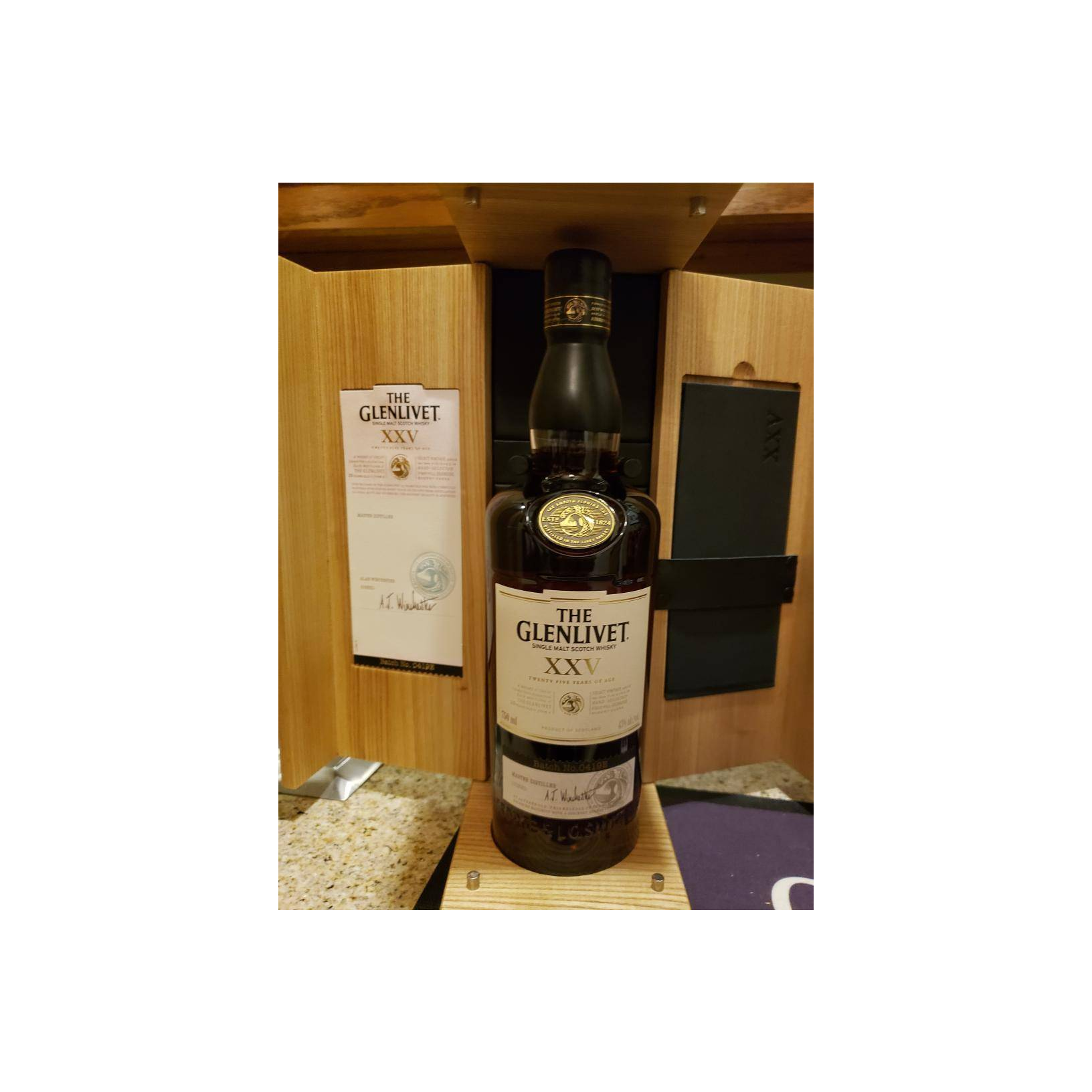 The Glenlivet 25 Years Single Malt Whisky