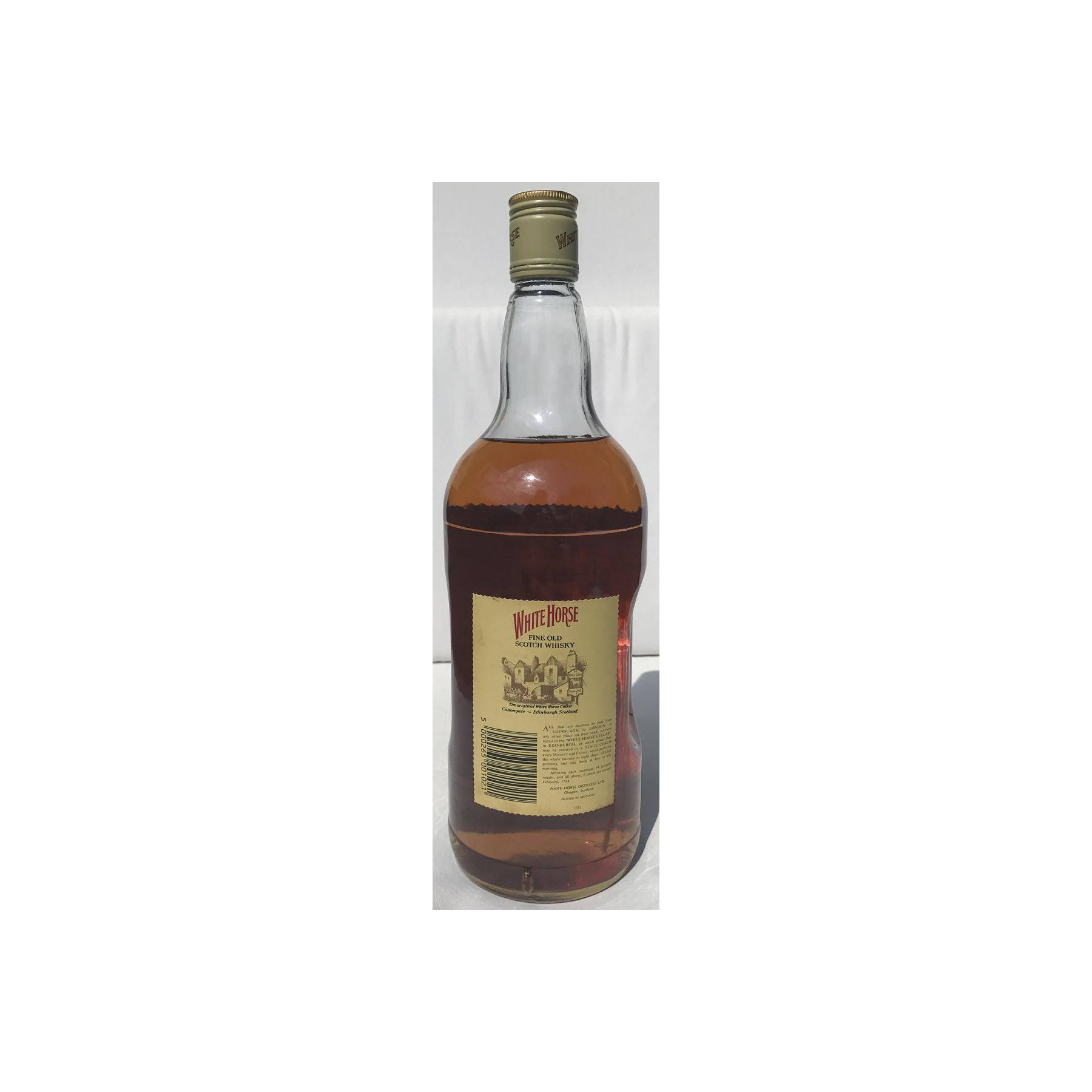 White Horse Blended Whisky 2