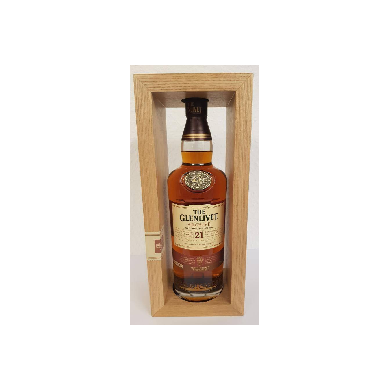 The Glenlivet 21 Years Single Malt Whisky 3