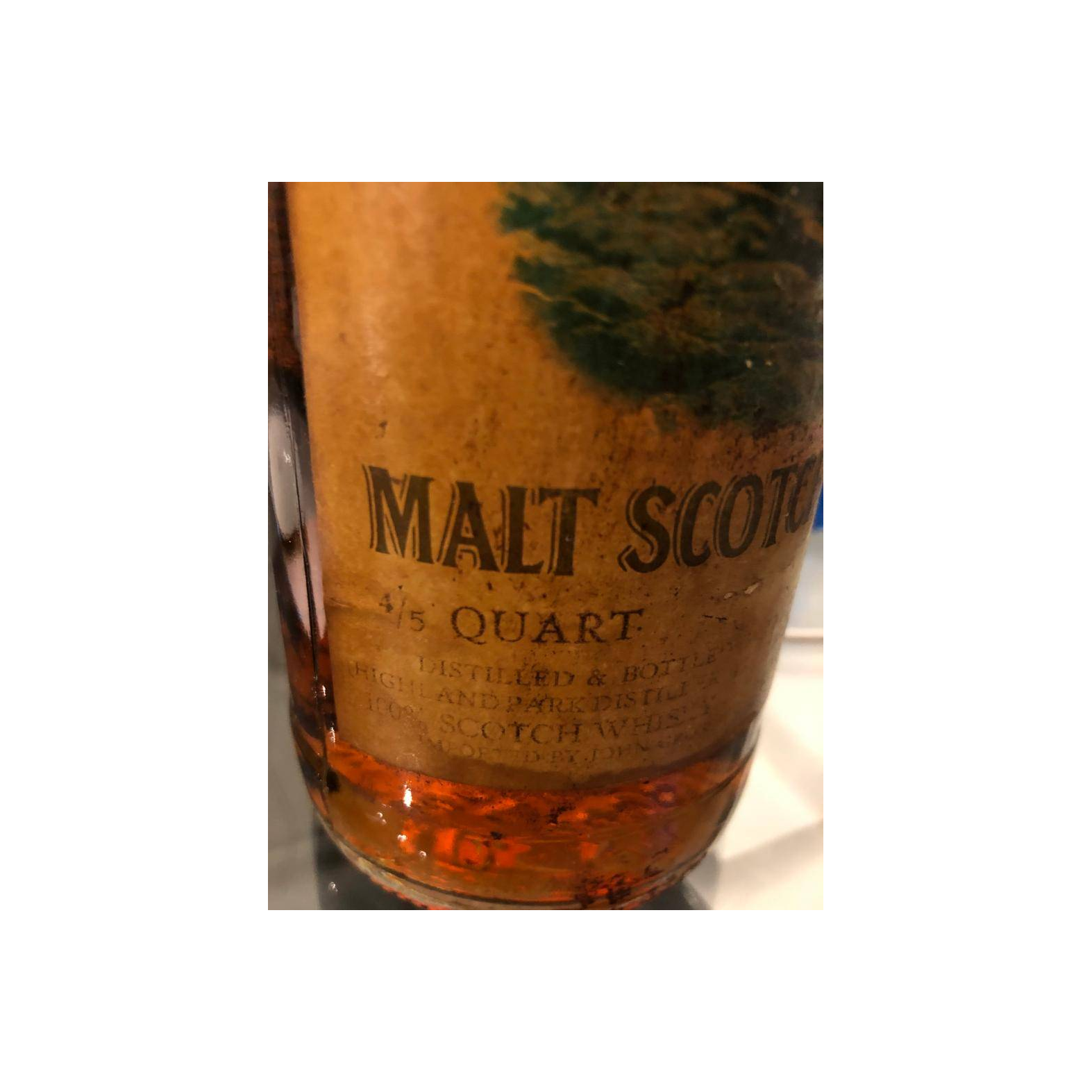 Highland Park 12 Years Single Malt Whisky 2