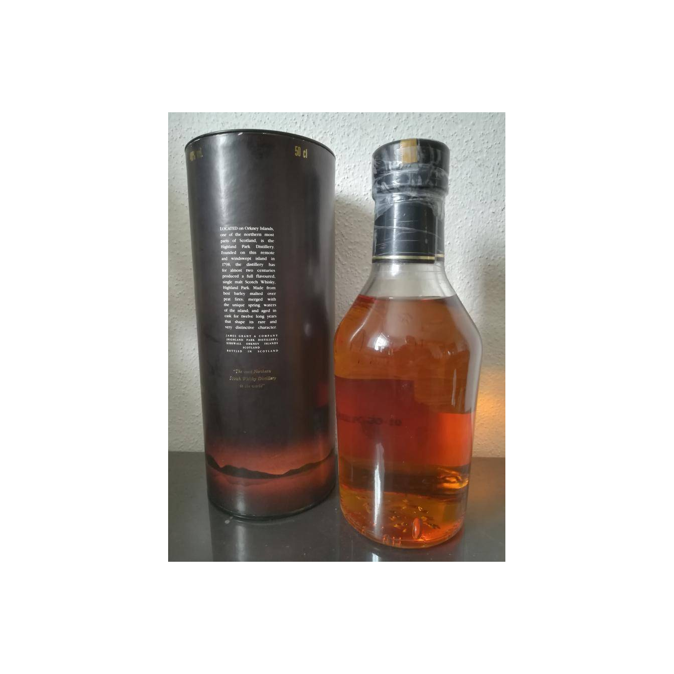 Highland Park 12 Years Single Malt Whisky 3