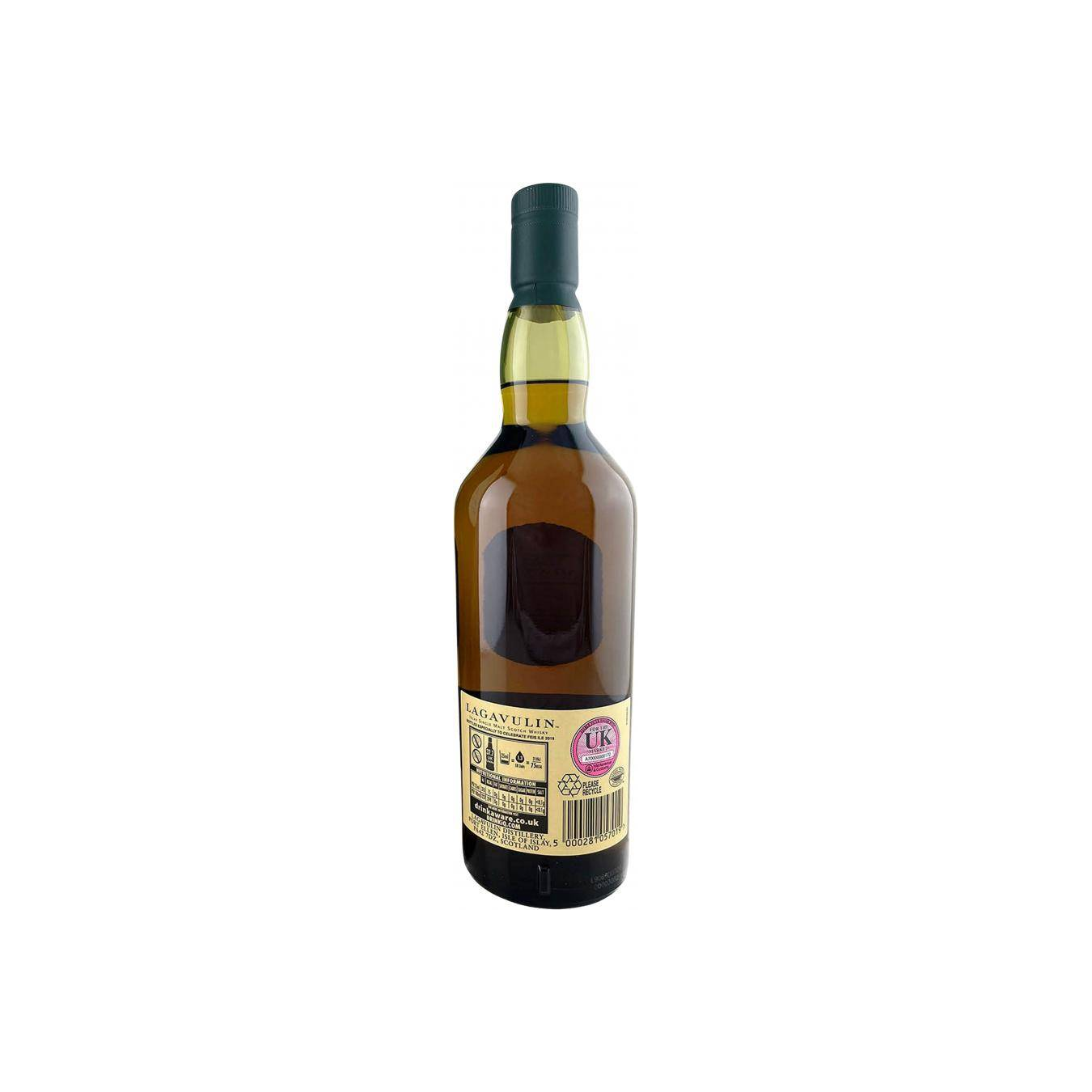 Lagavulin 19 Years Single Malt Whisky 3
