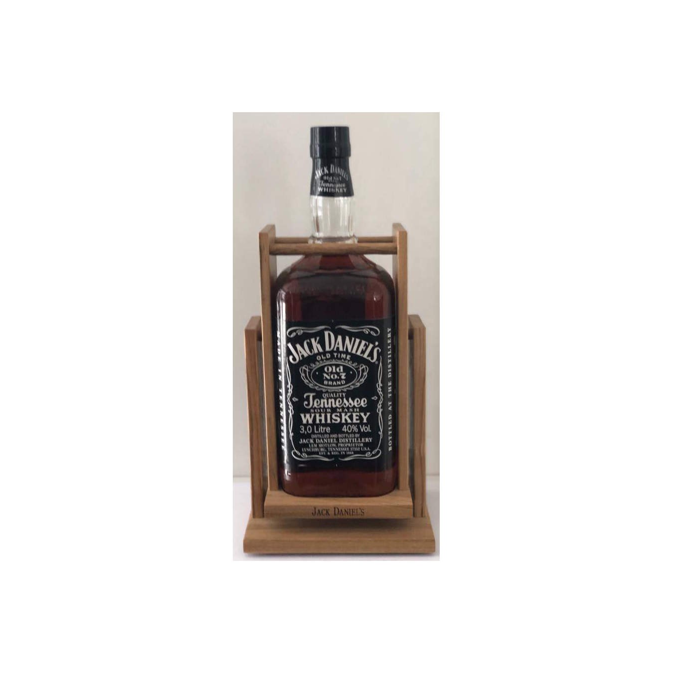 Jack Daniel's Tennessee Whisky  2