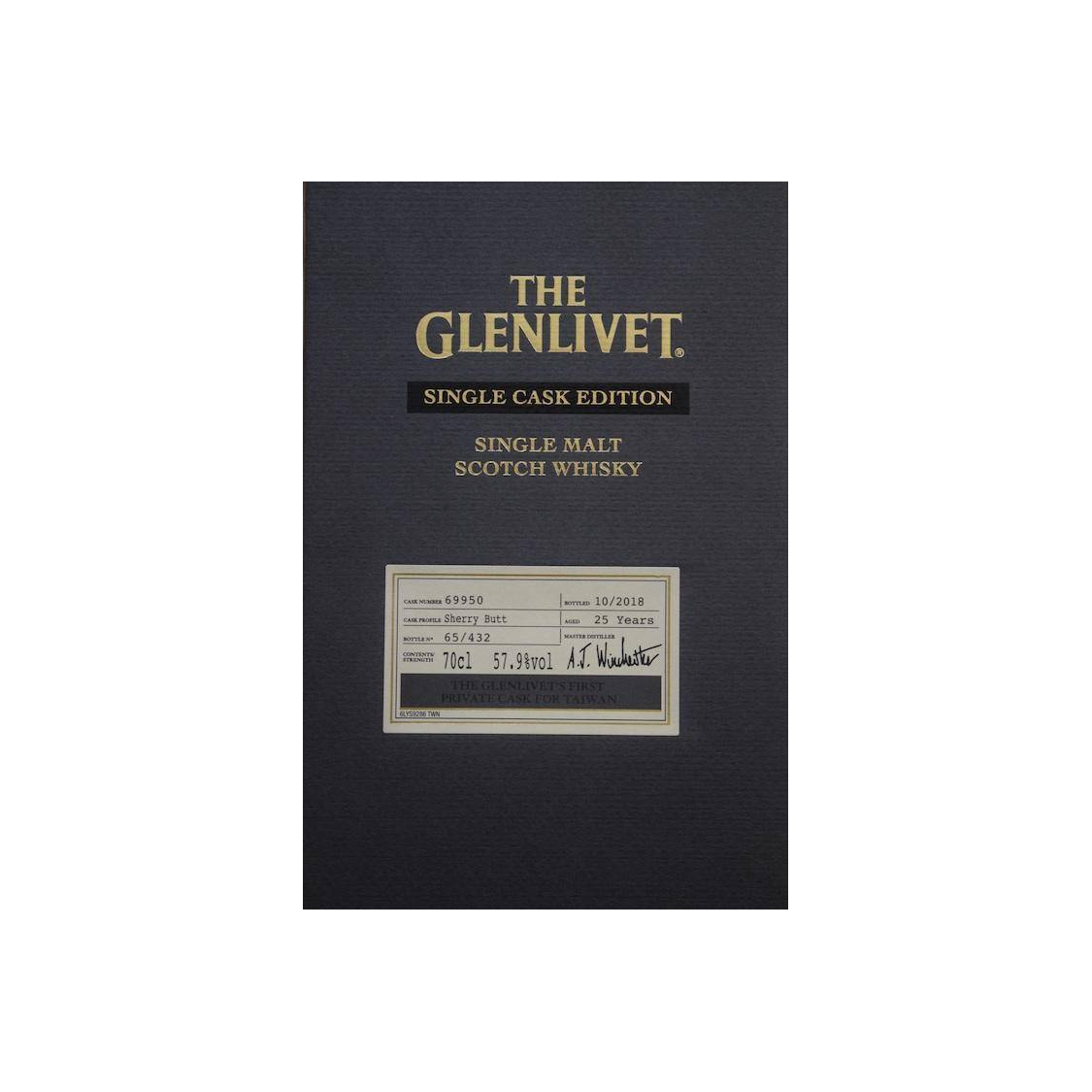 The Glenlivet 25 Years Single Malt Whisky 3