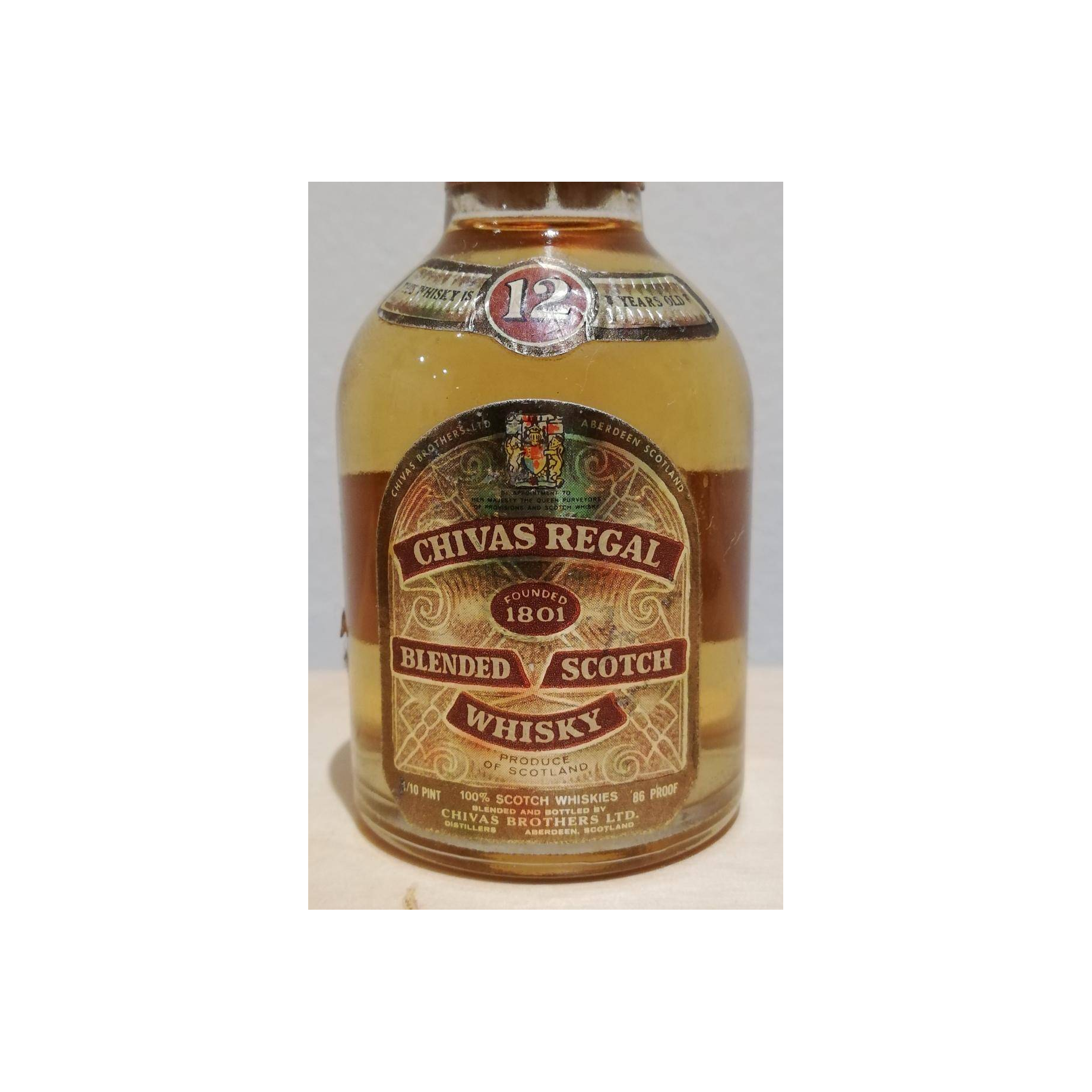 Chivas Regal Blended Scotch Whisky 12 Years Blended Whisky 3