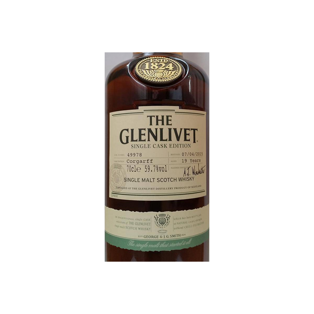 The Glenlivet 19 Years Single Malt Whisky 2