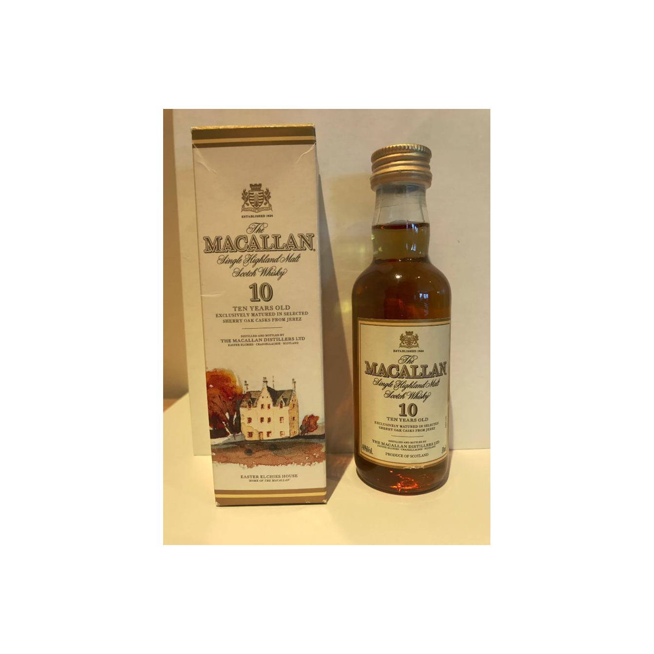 The Macallan 10 Years Single Malt Whisky 3