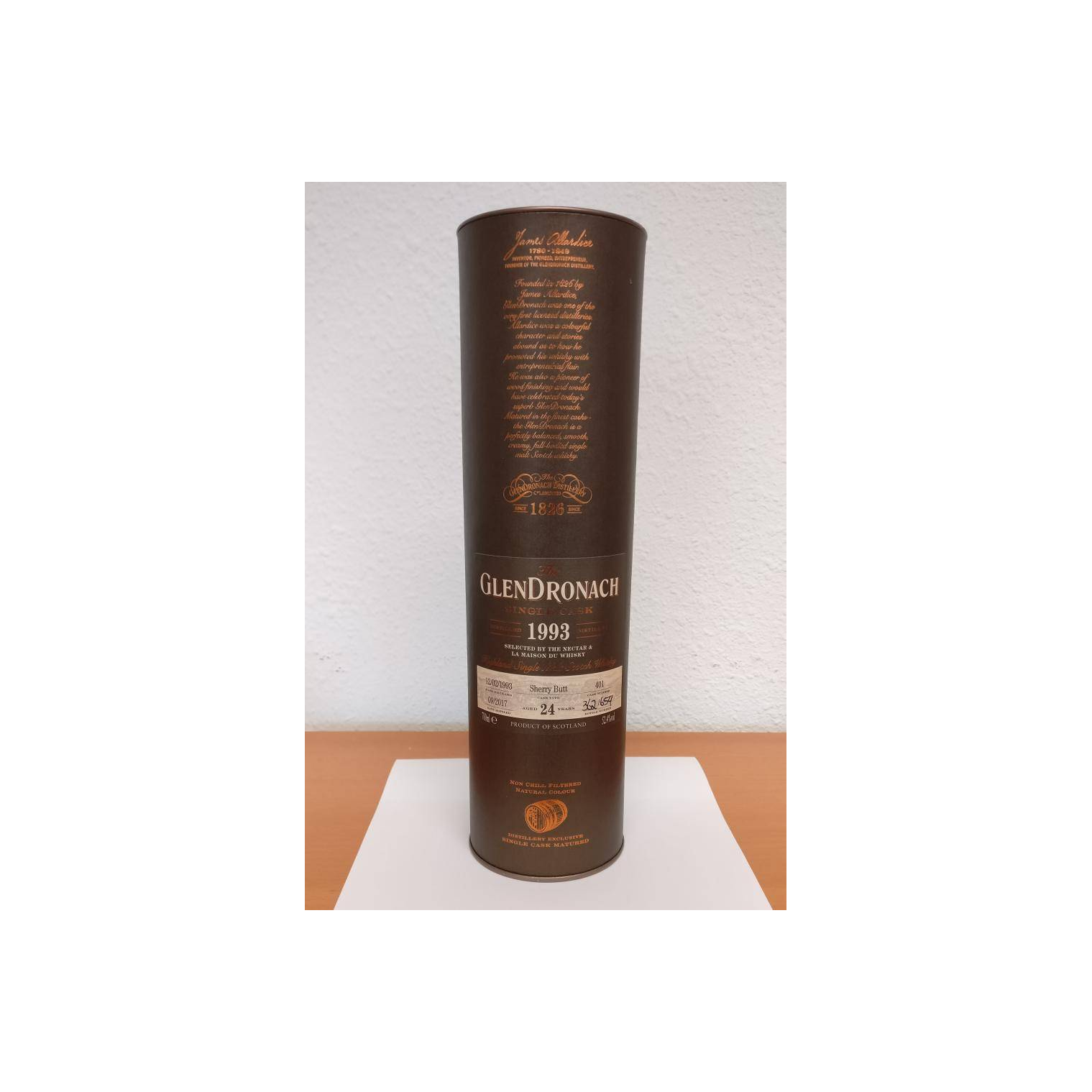 GlenDronach Single Cask 1993 24 Years Single Malt Whisky 2