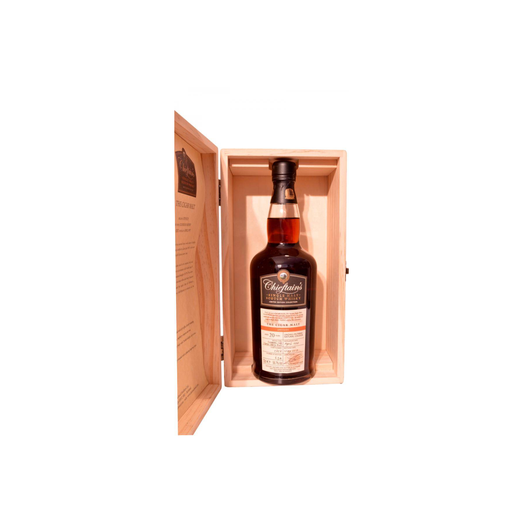 Ian Macleod 1997 20 Years Single Malt Whisky 3