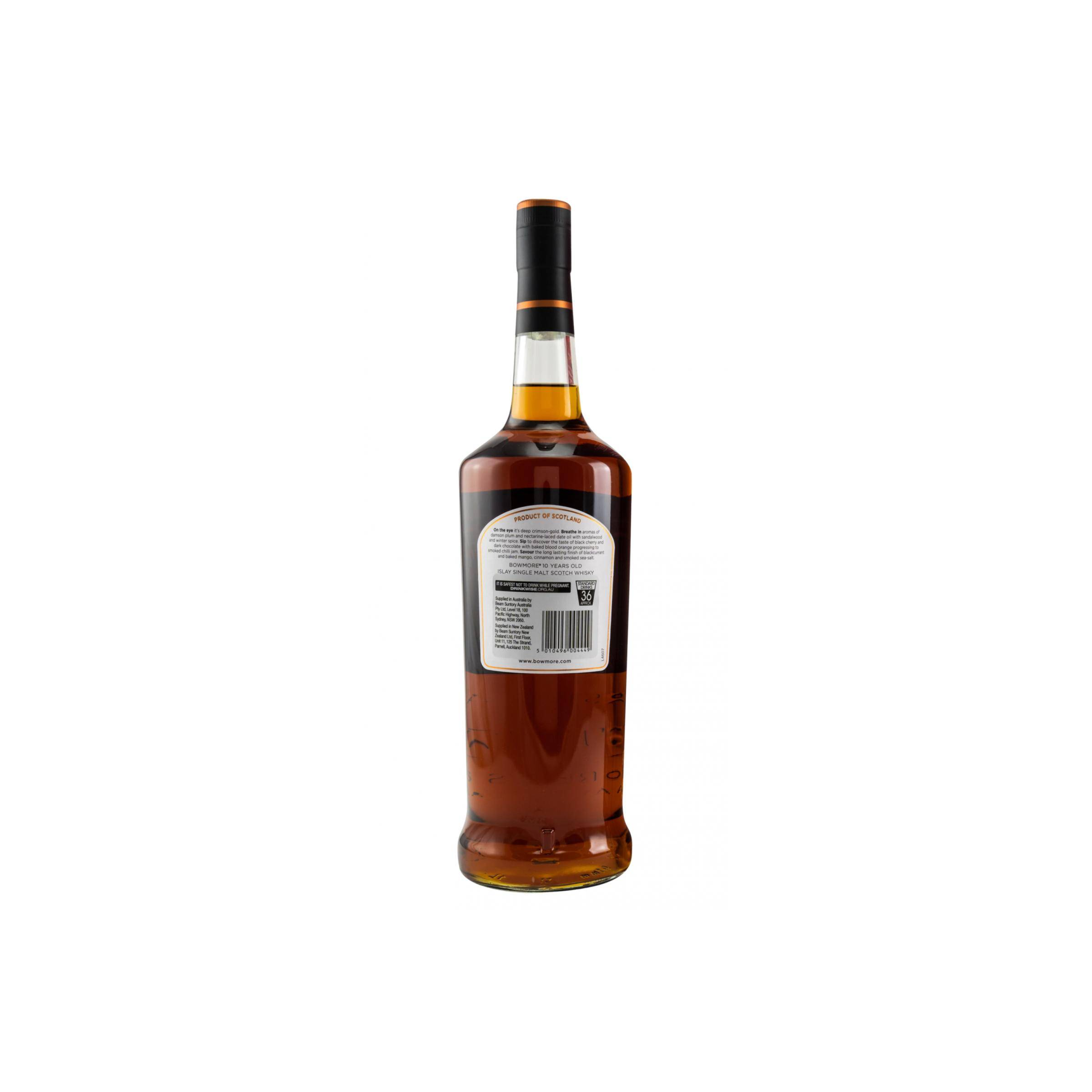Bowmore 10 Years Single Malt Whisky 2
