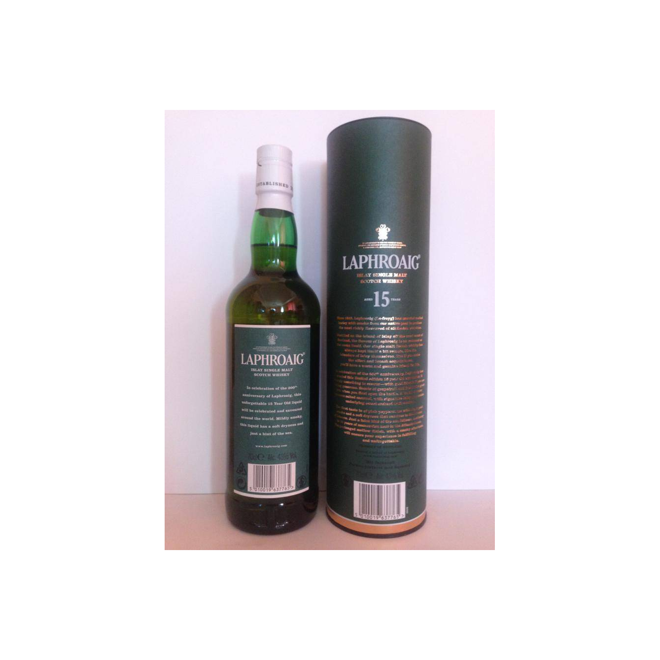 Laphroaig 15 Years Single Malt Whisky 3