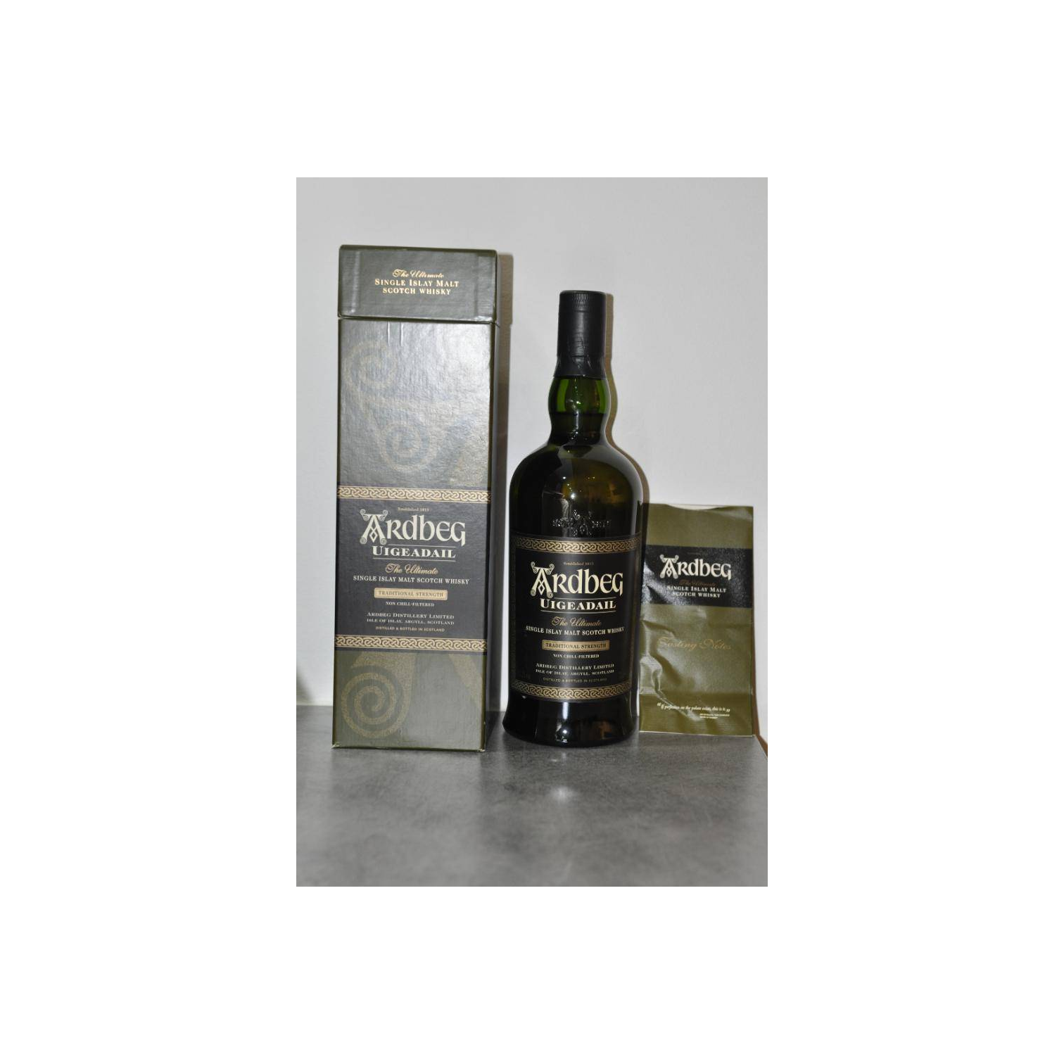 Ardbeg Single Malt Whisky 3