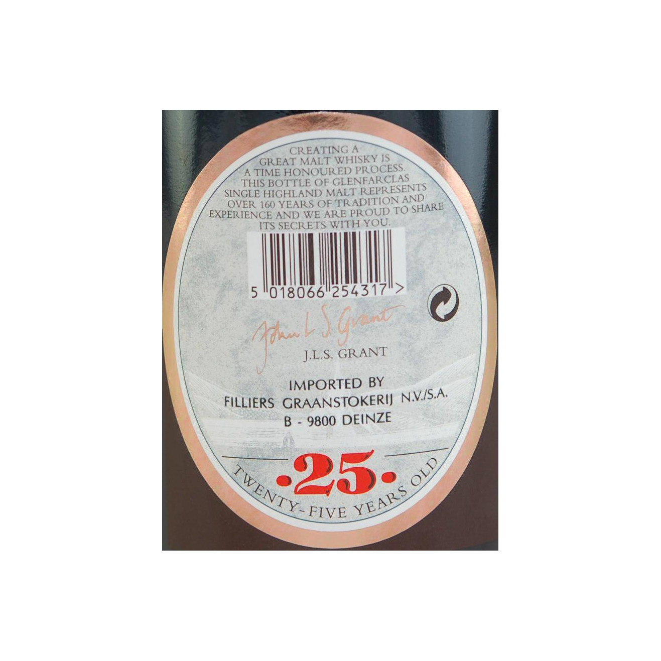 Glenfarclas 25 Years Single Malt Whisky 3