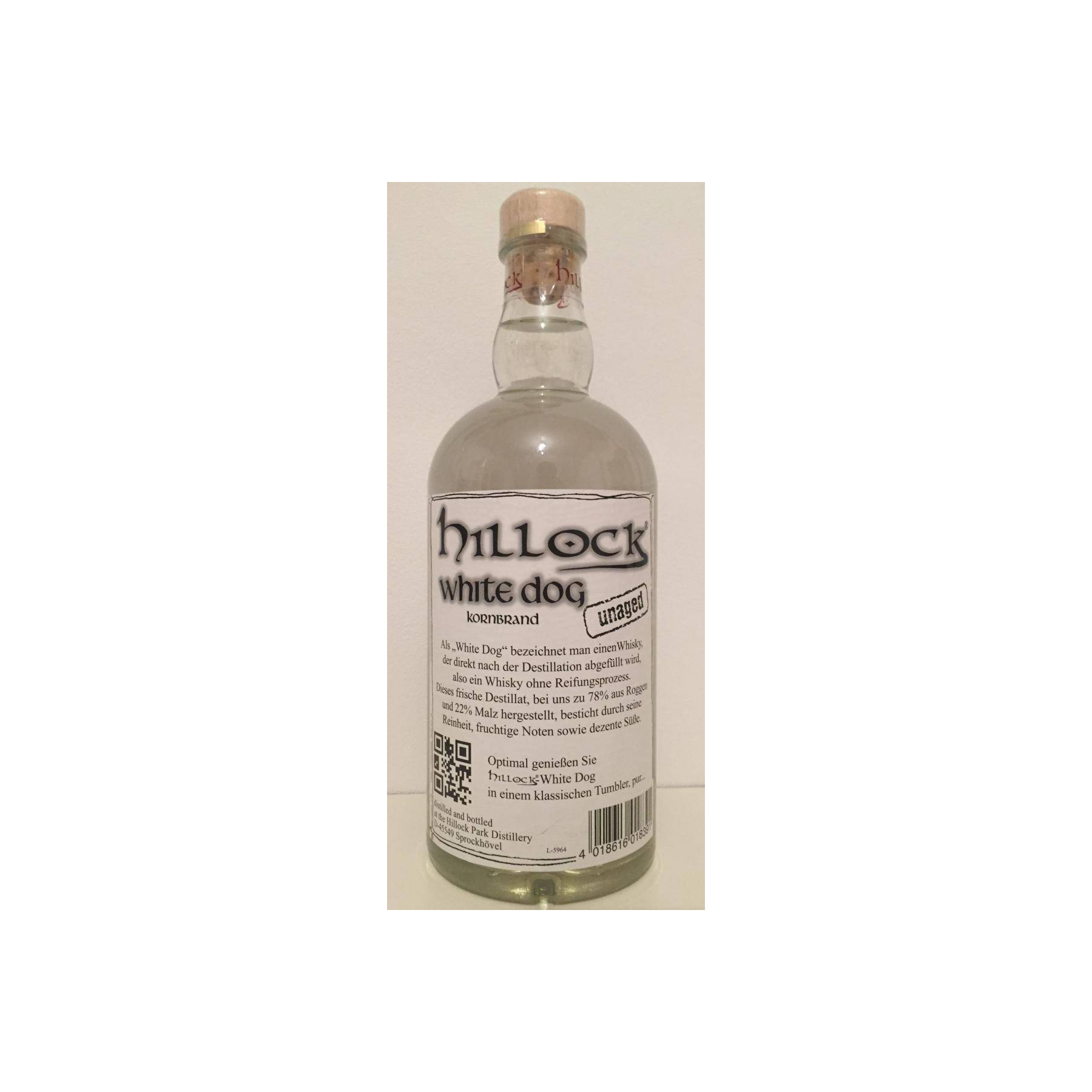 Hillock White Dog 2