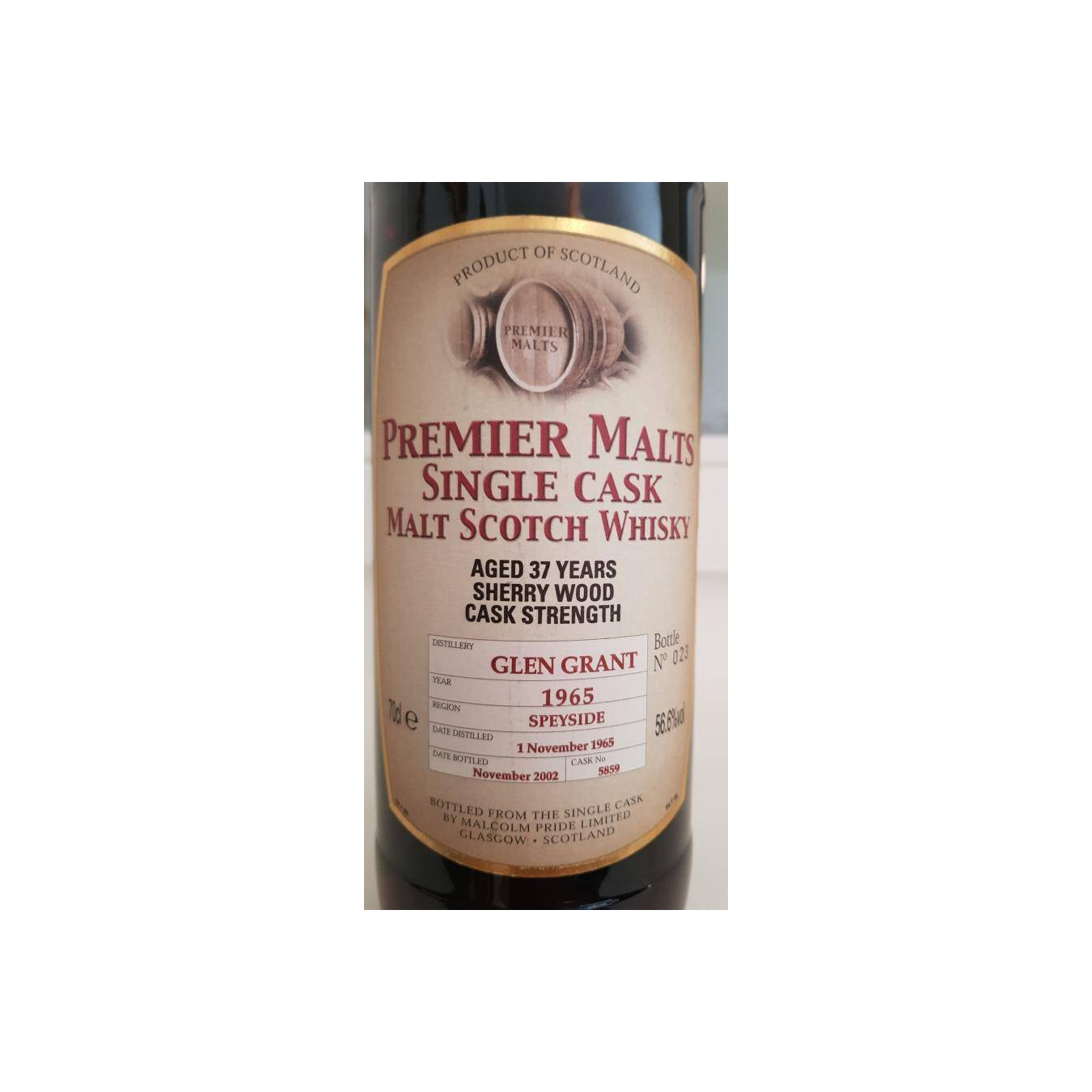 Glen Grant 1965 37 Years Single Malt Whisky 2
