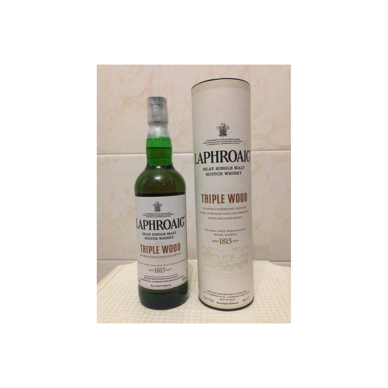 Laphroaig Single Malt Whisky 2