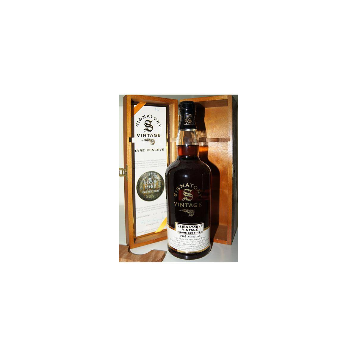 The Macallan 1965 35 Years Single Malt Whisky 2