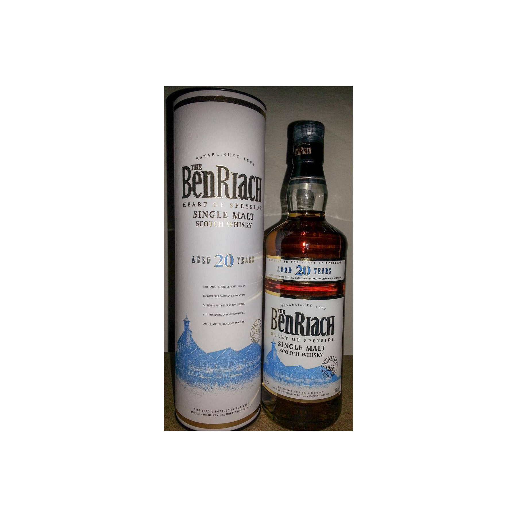 BenRiach 20 Years Single Malt Whisky 2