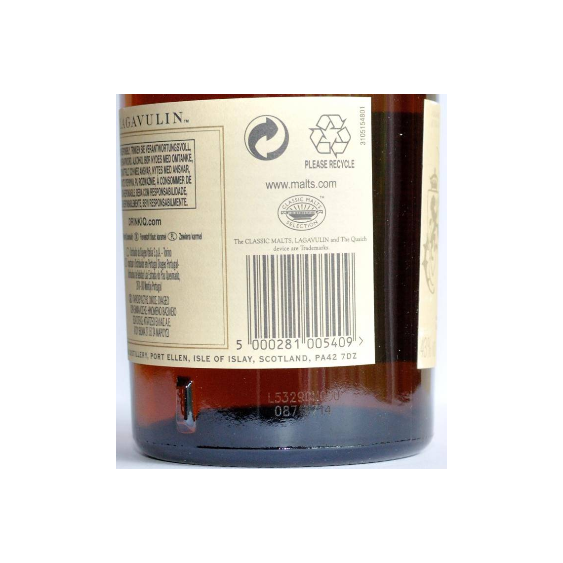 Lagavulin 16 Years Single Malt Whisky 2