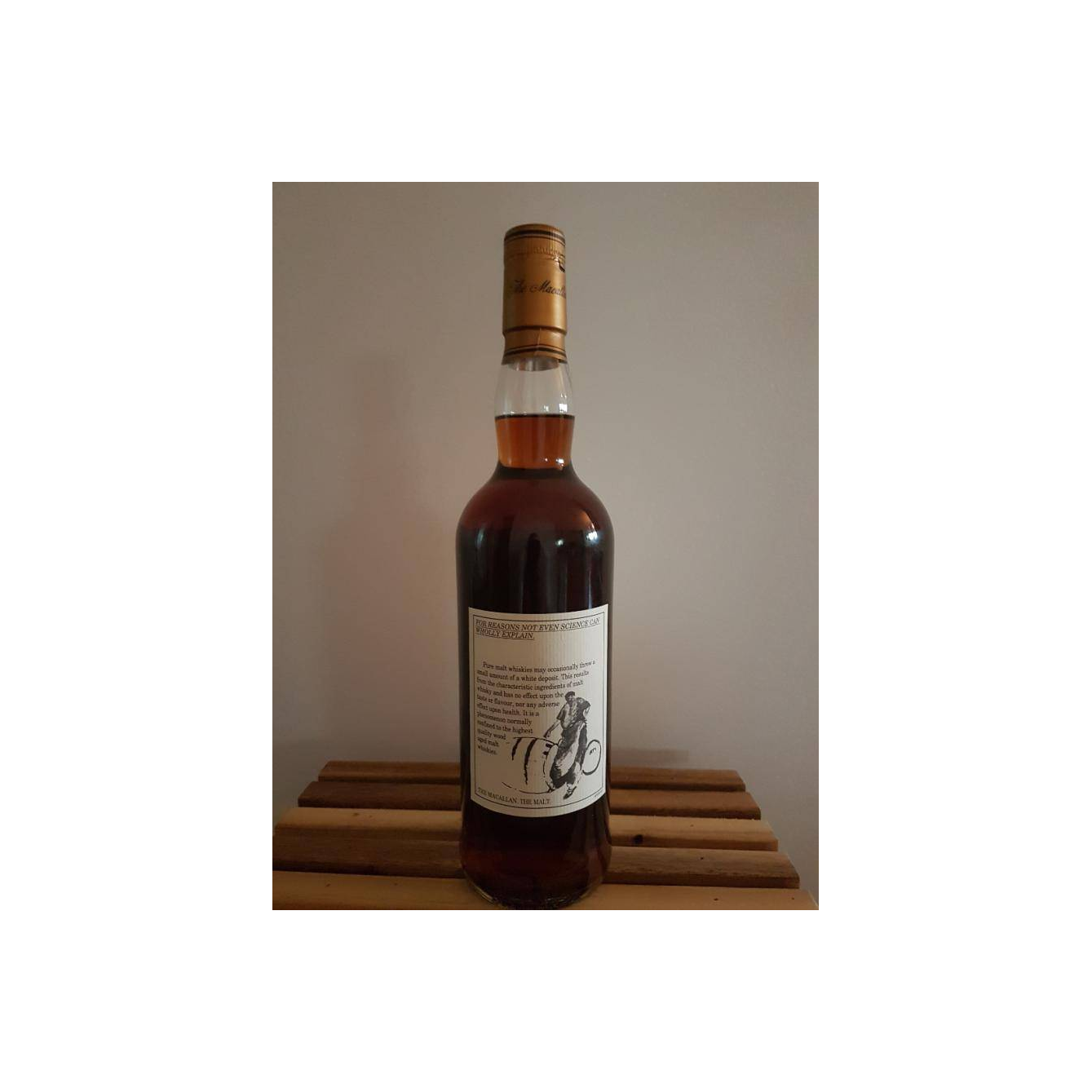 The Macallan 25 Years Single Malt Whisky 2