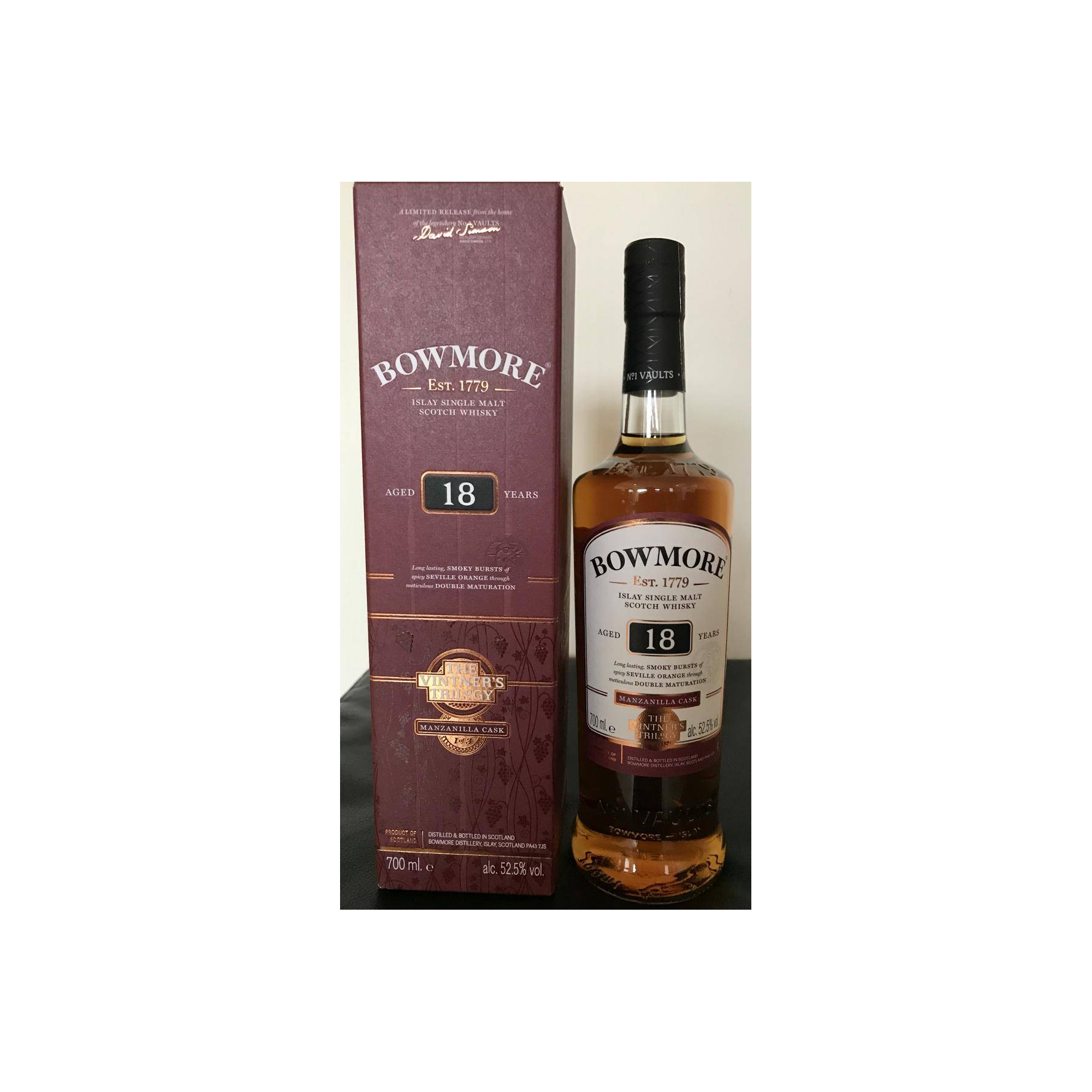 Bowmore 18 Years Single Malt Whisky 3