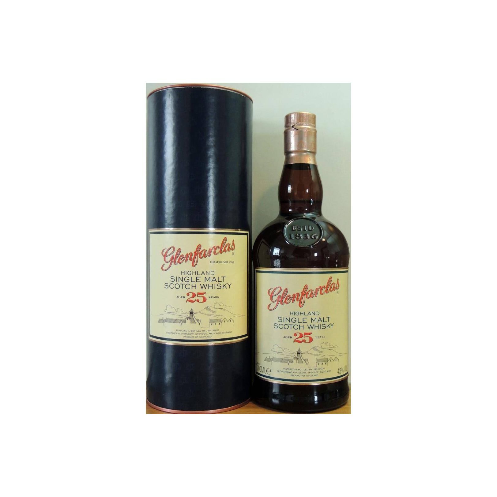 Glenfarclas 25 Years Single Malt Whisky 2