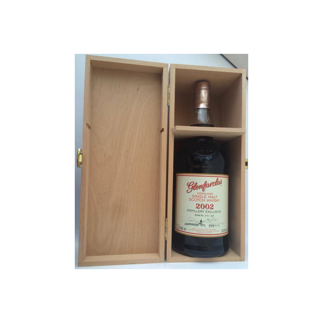 Glenfarclas 2002 14 Years Single Malt Whisky 3