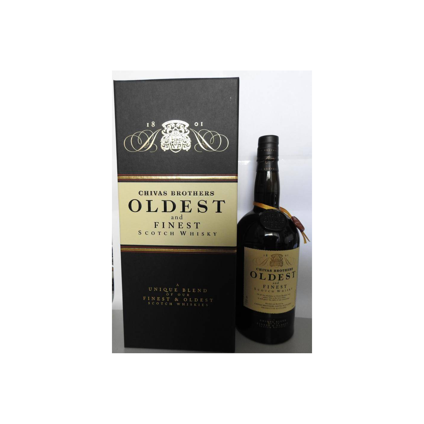 Chivas Regal Blended Whisky 3