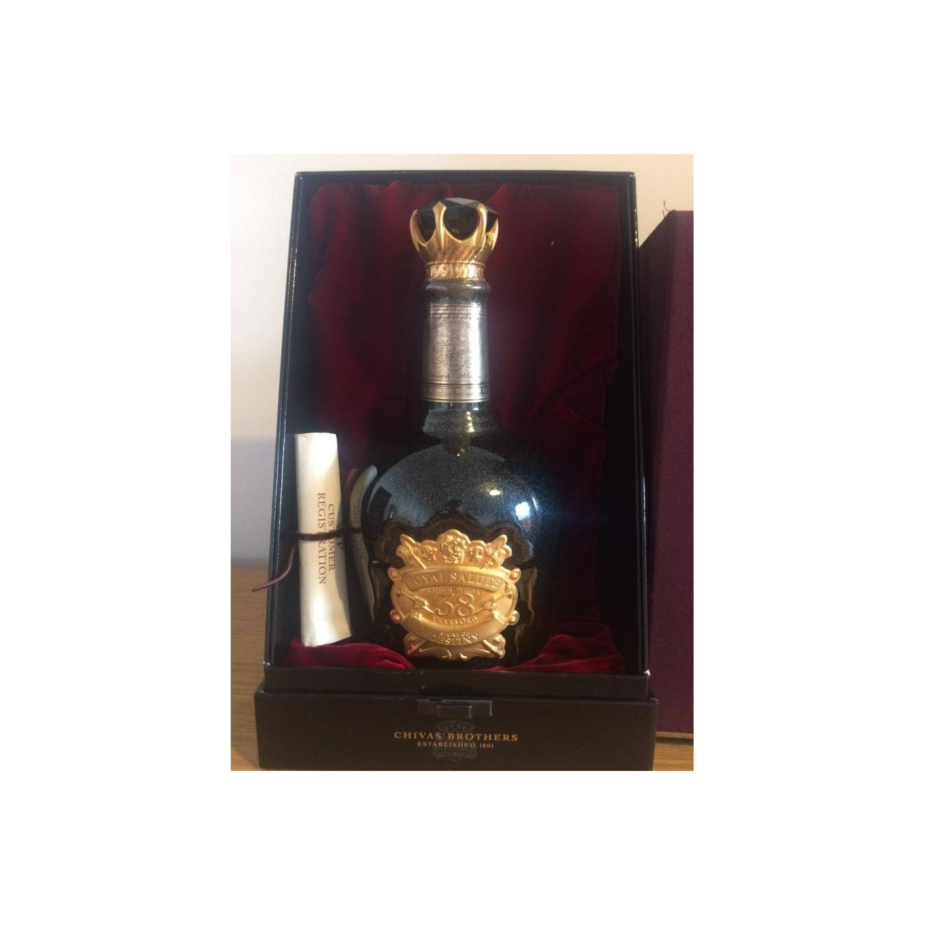 Chivas Regal 38 Years Blended Whisky 3