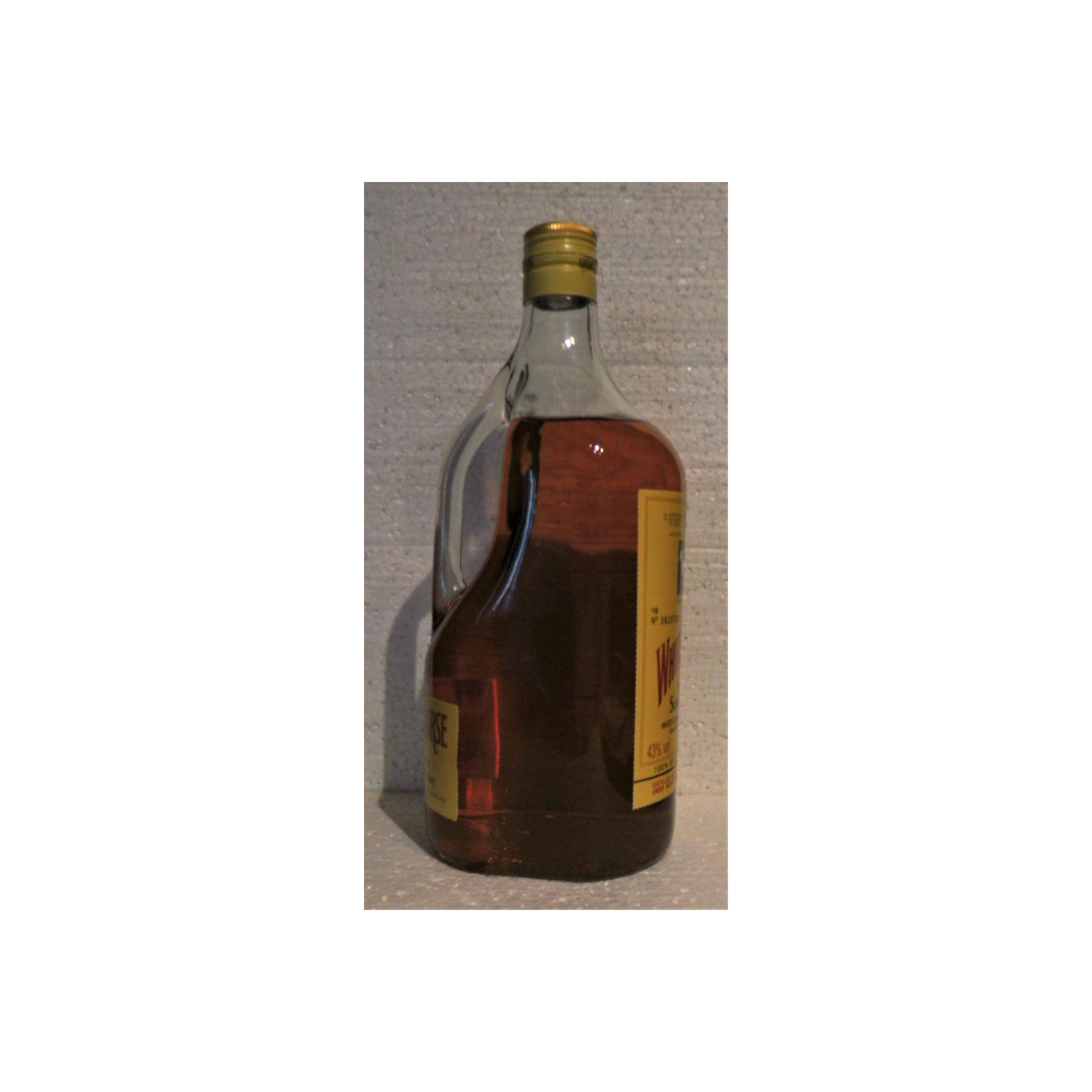 White Horse Blended Whisky 2