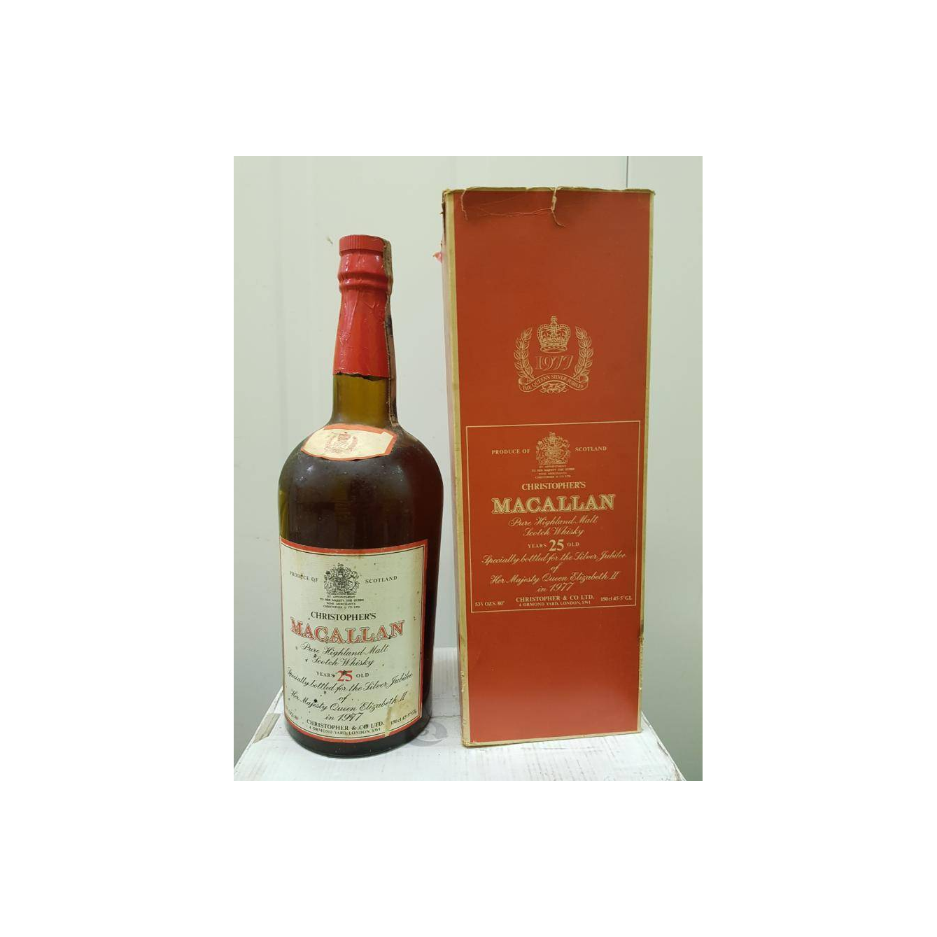 The Macallan 25 Years Single Malt Whisky 3