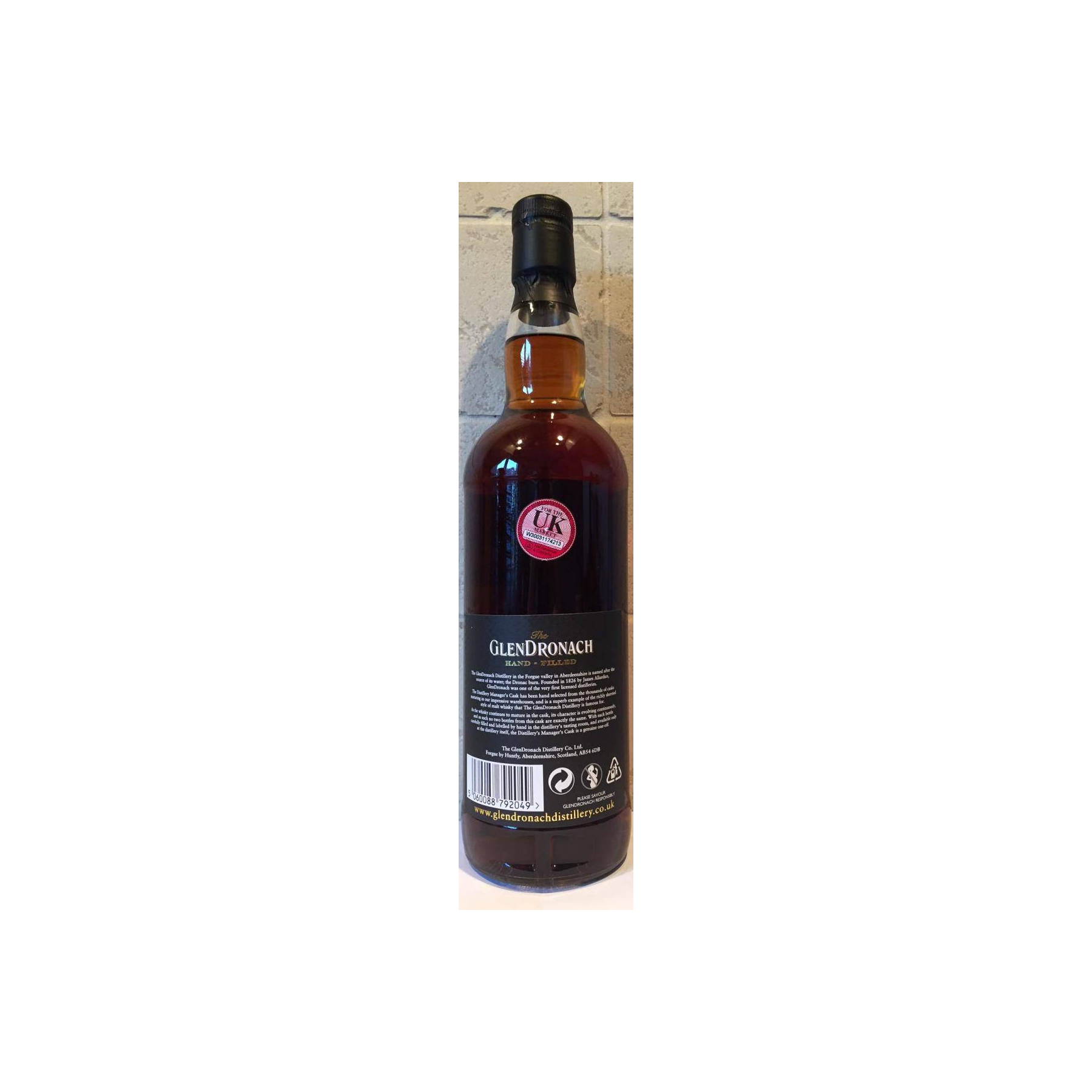 GlenDronach 2005 11 Years Single Malt Whisky 2