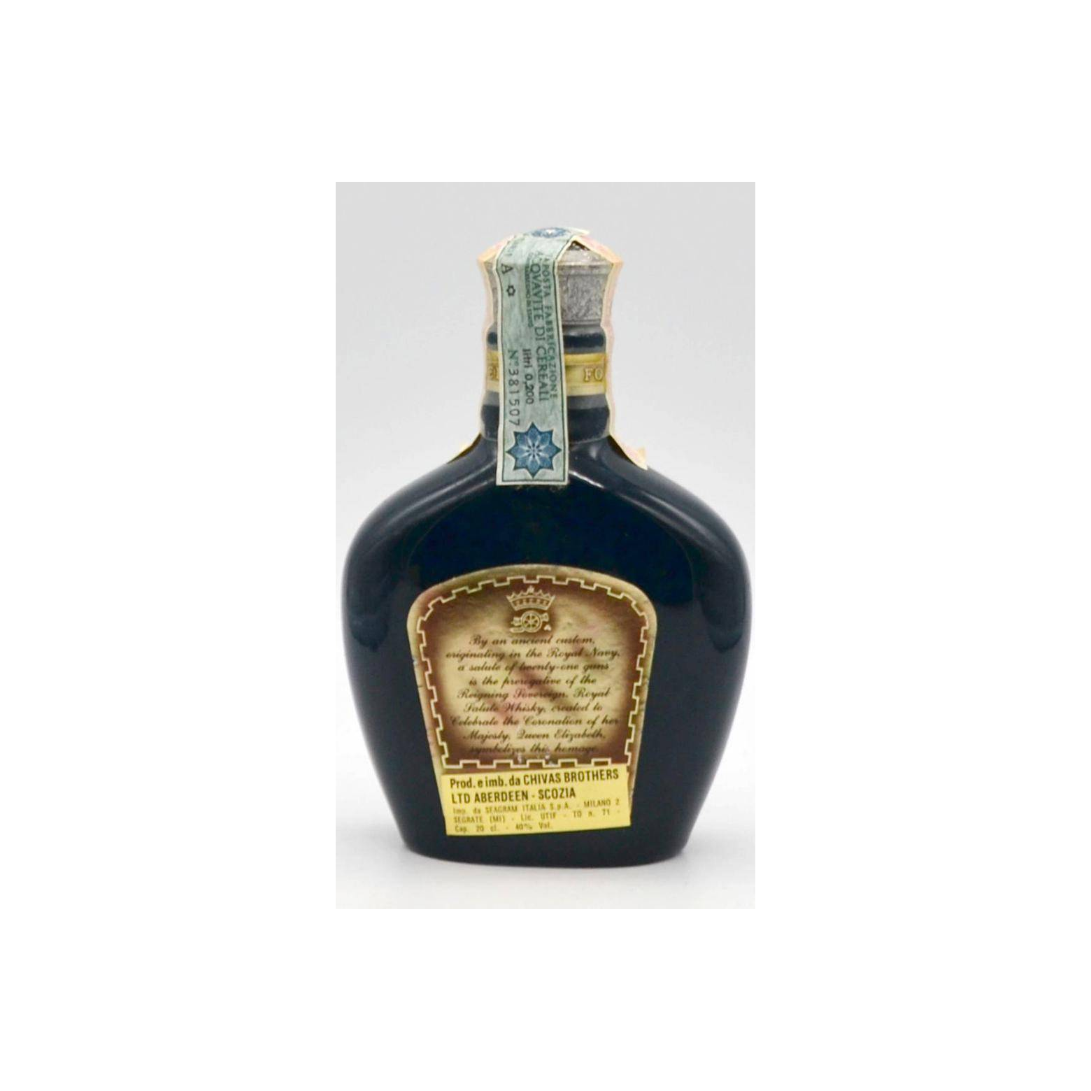 Chivas Regal 21 Years Blended Whisky 4
