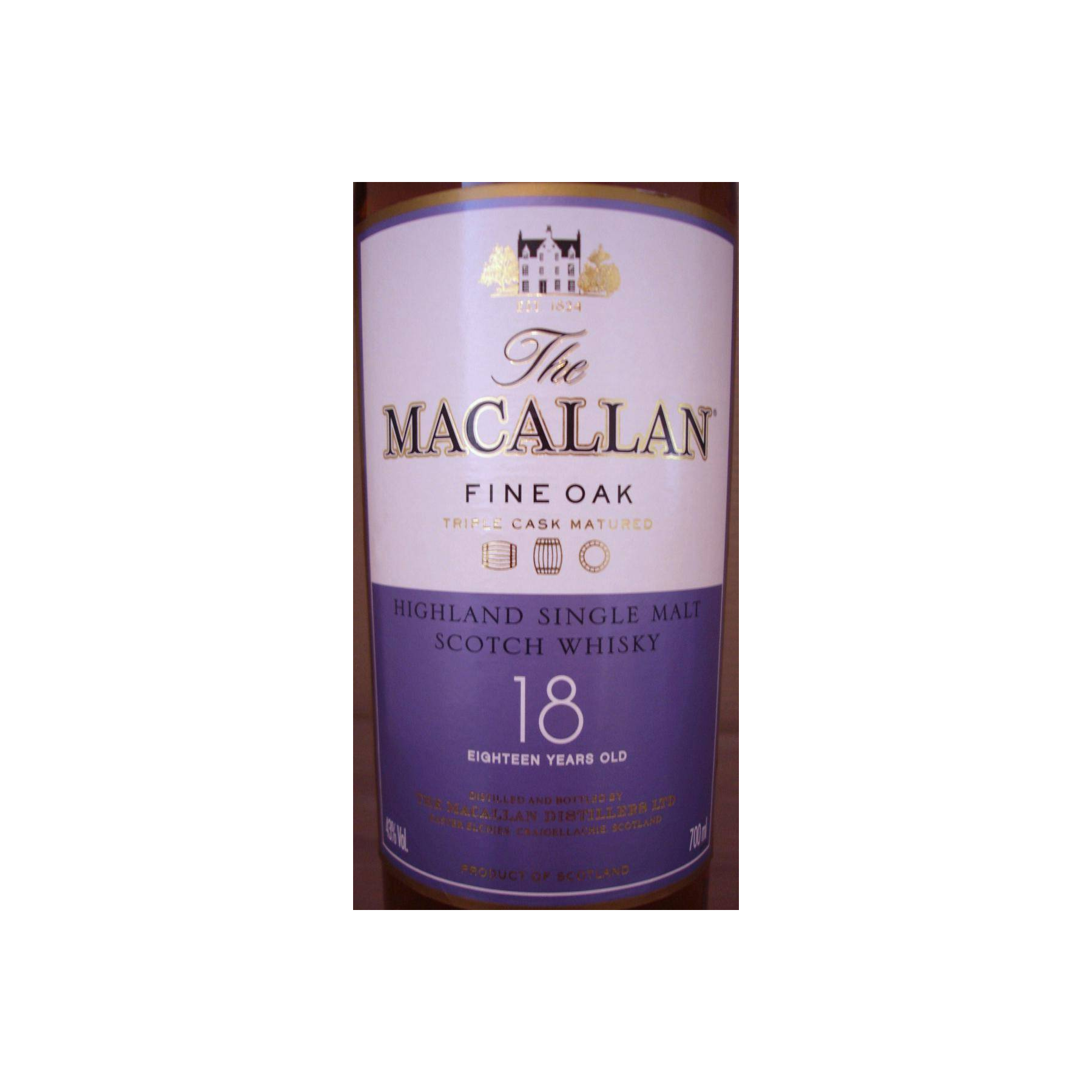 The Macallan 18 Years Single Malt Whisky 3