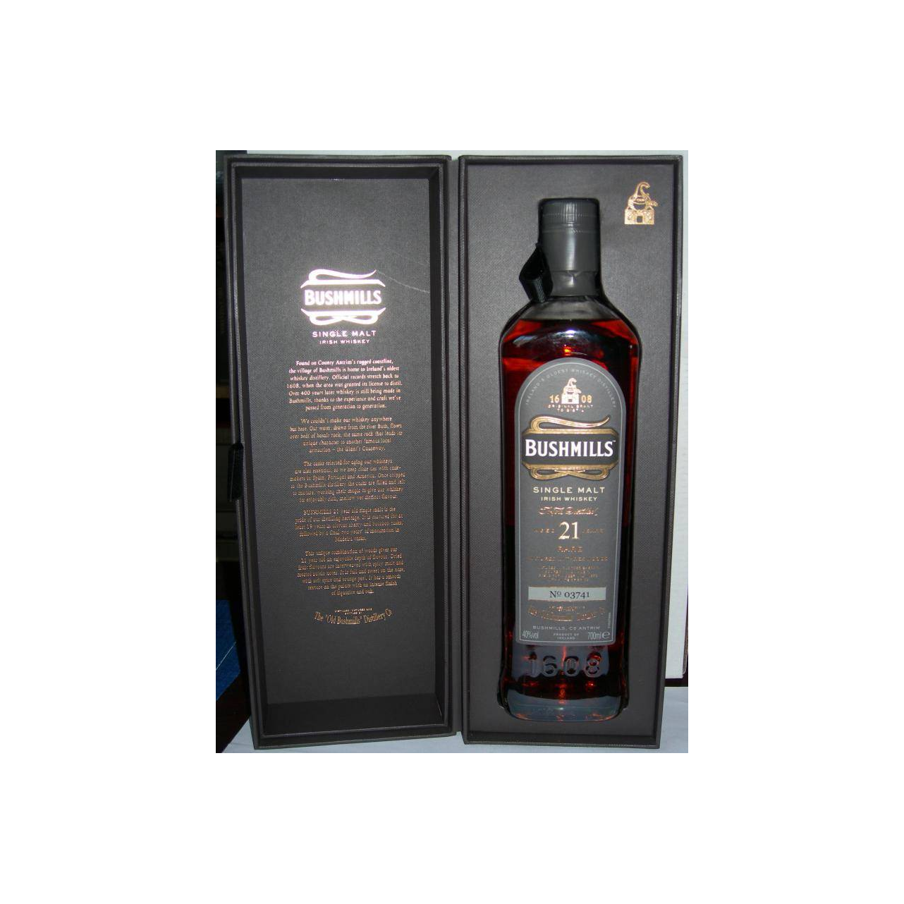 Bushmills 21 Years Single Malt Whisky 3
