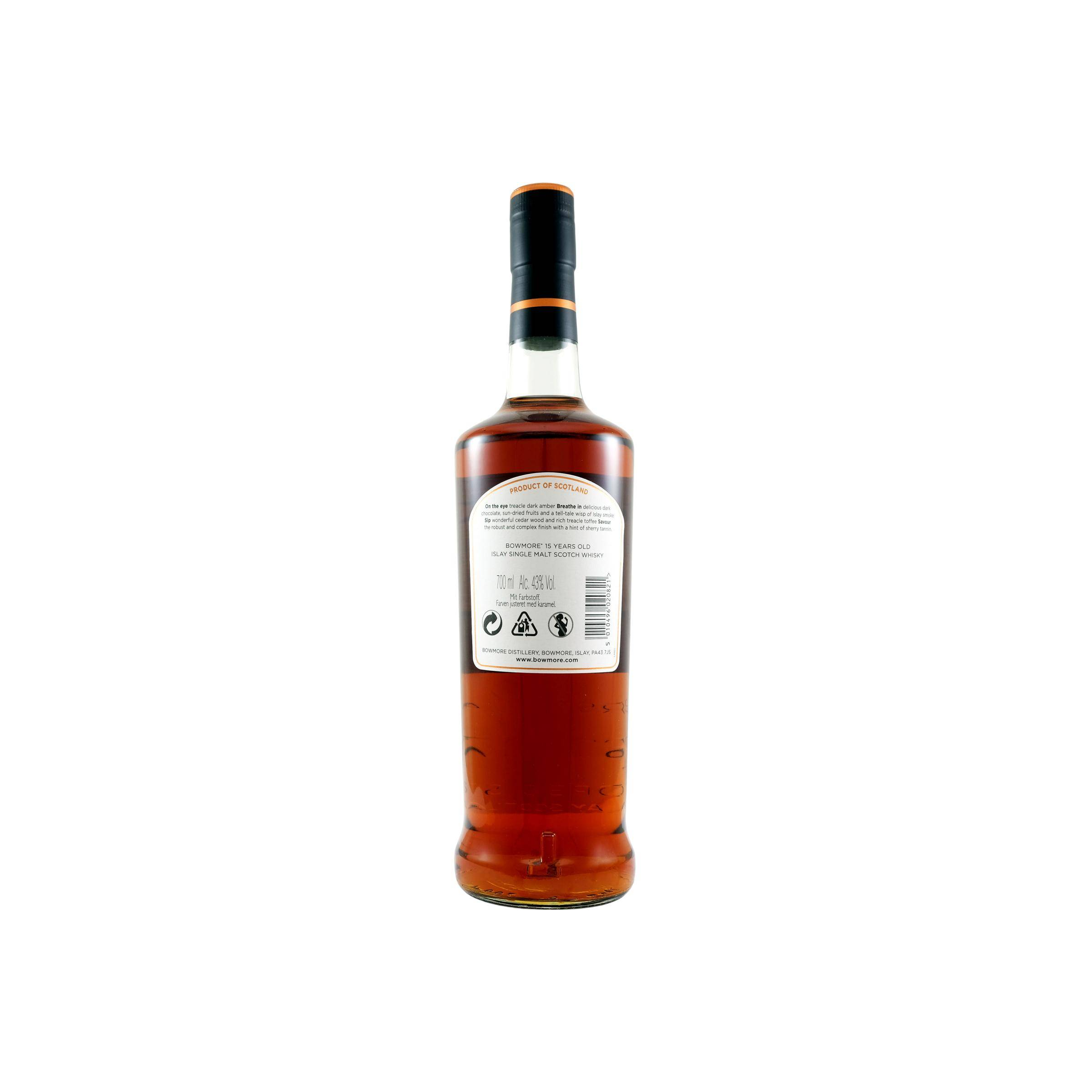 Bowmore 15 Years Single Malt Whisky 2