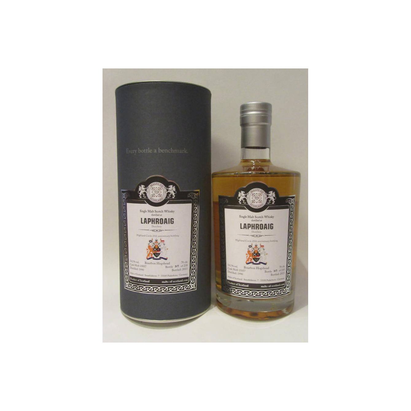 Laphroaig 1990 25 Years Single Malt Whisky 3