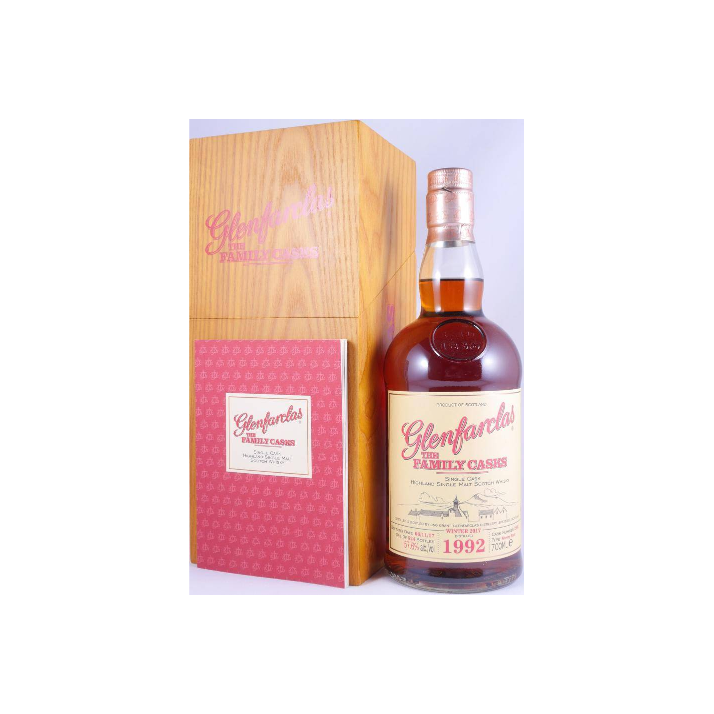 Glenfarclas 1992 25 Years Single Malt Whisky 3