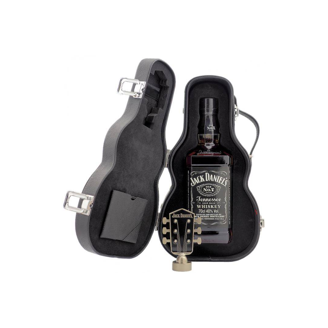 Jack Daniel's Bourbon Whisky 3