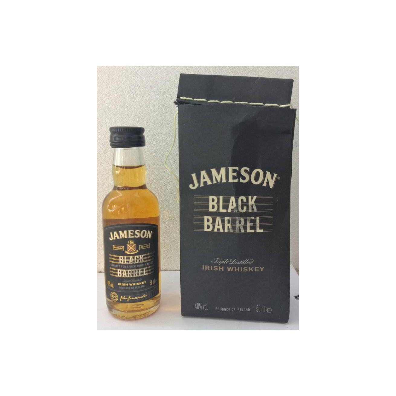 Jameson Blended Whisky 3