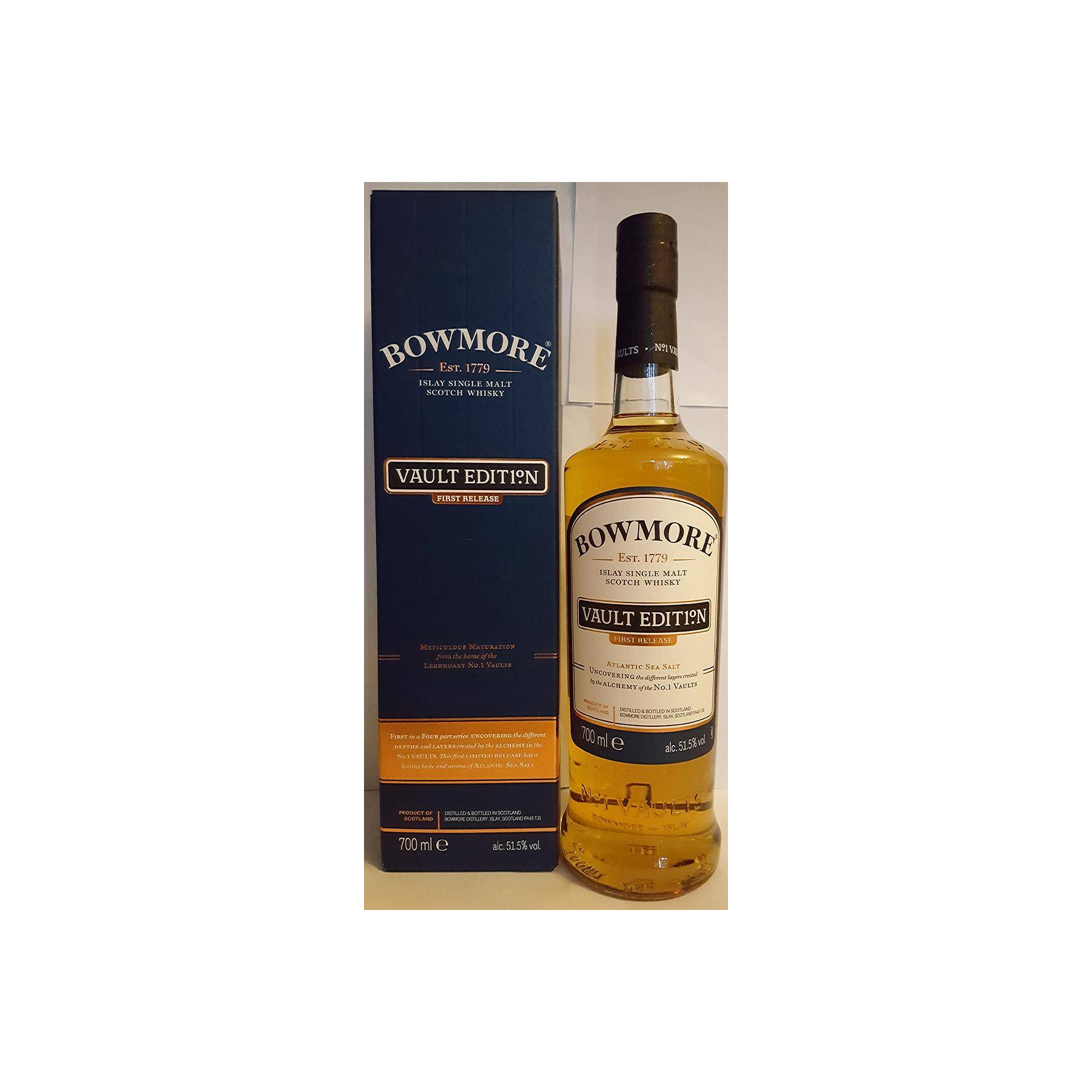 Bowmore Single Malt Whisky 2